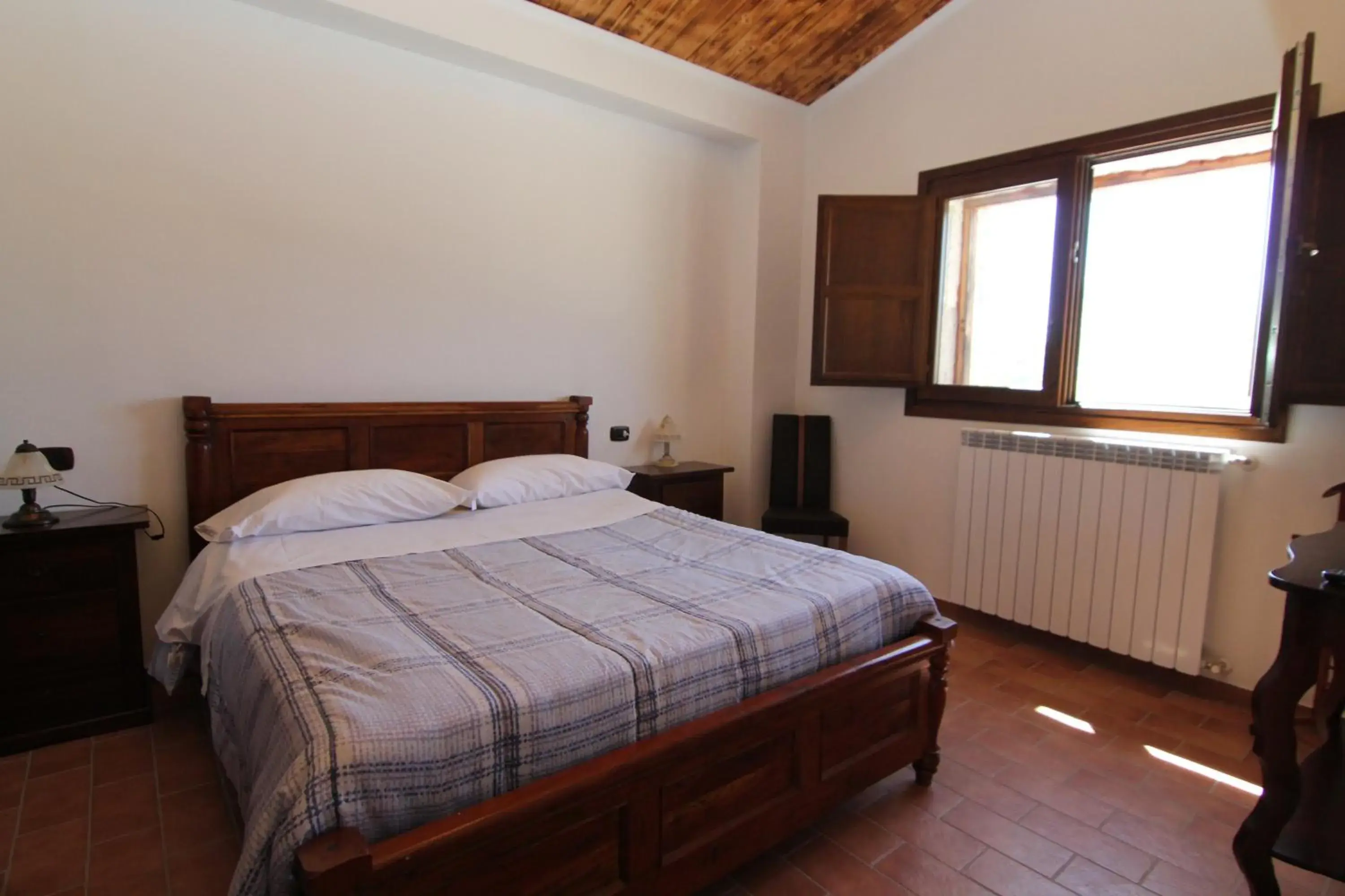 Two-Bedroom Apartment (4 Adults) in Hotel Il Feudo Dei Pierleoni Two-Bedroom Apartment (4 Adults) in Hotel Il Feudo Dei Pierleoni