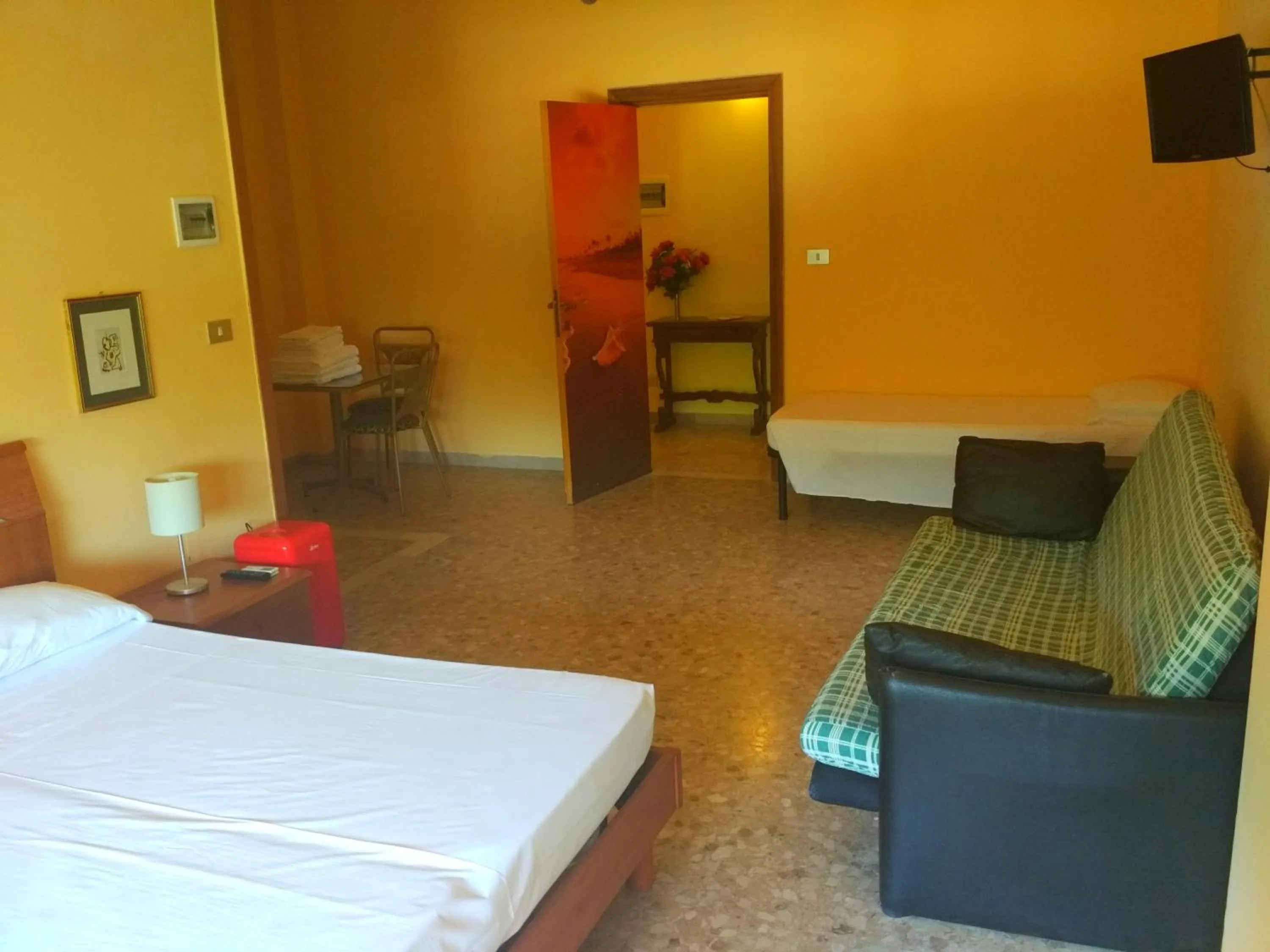 Photo of the whole room, Bed in B&B Il Parco Dei Pini