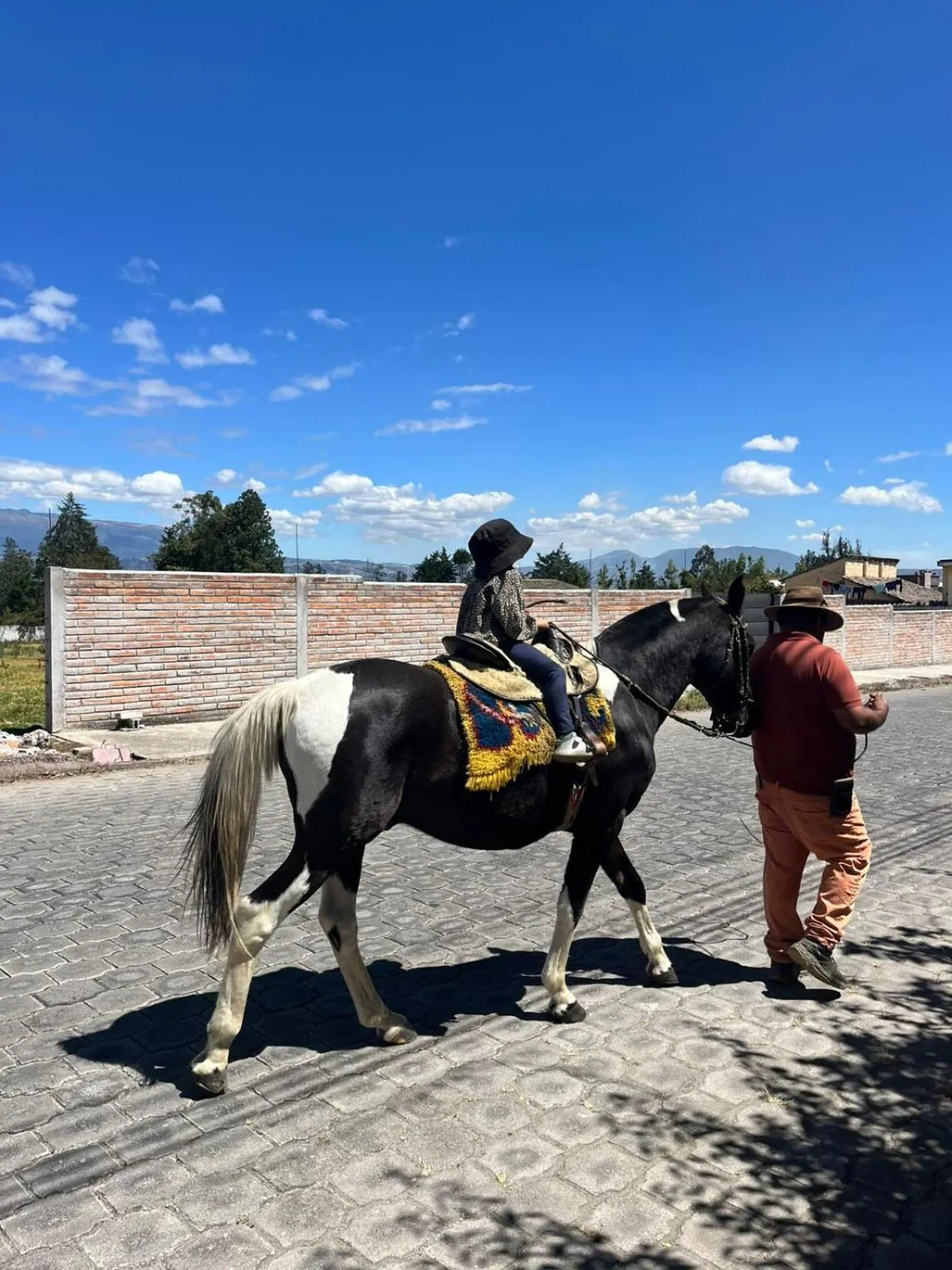 Quito Airport Suites Hotel
