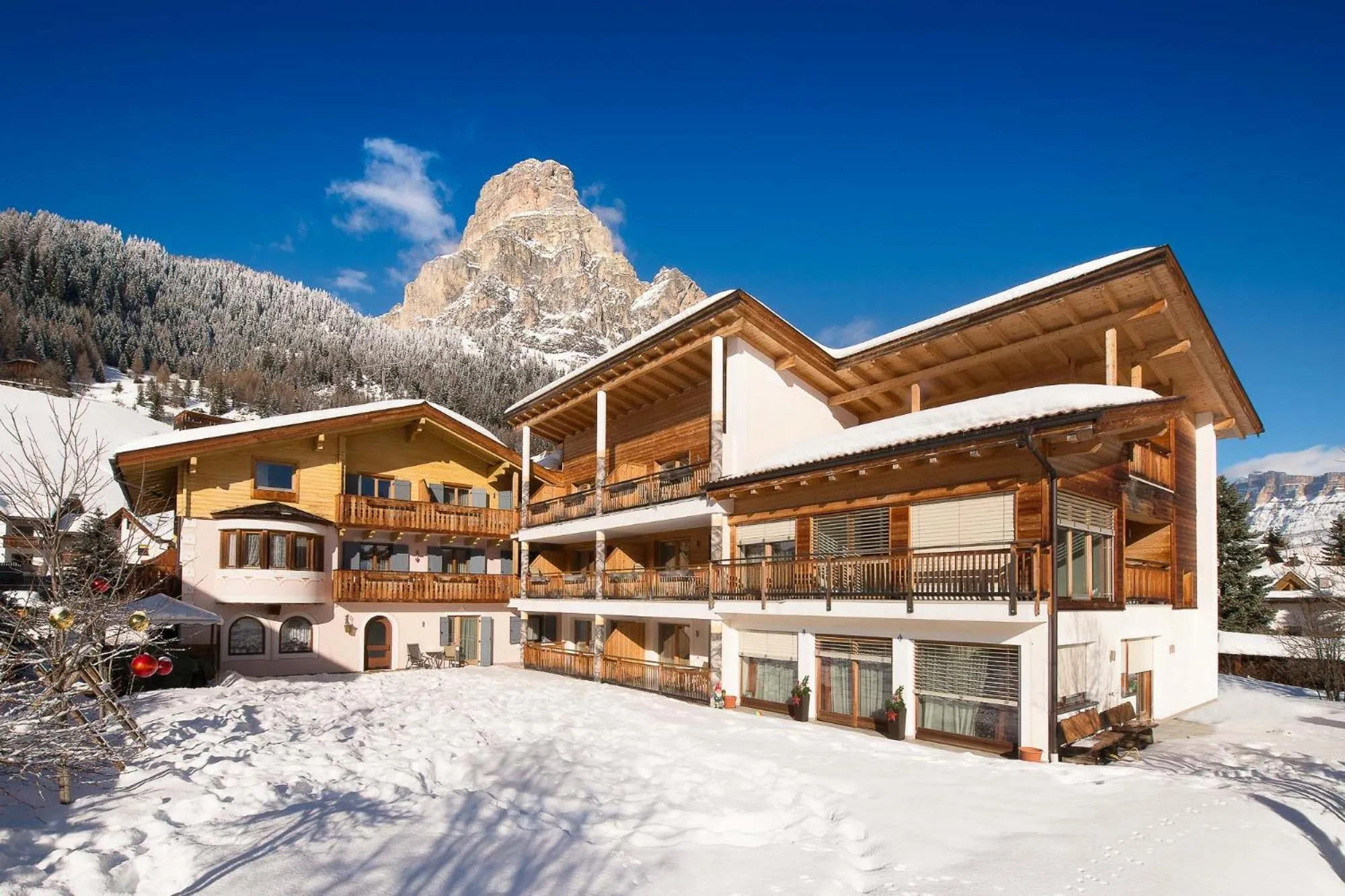 Property building in Residence Angelika