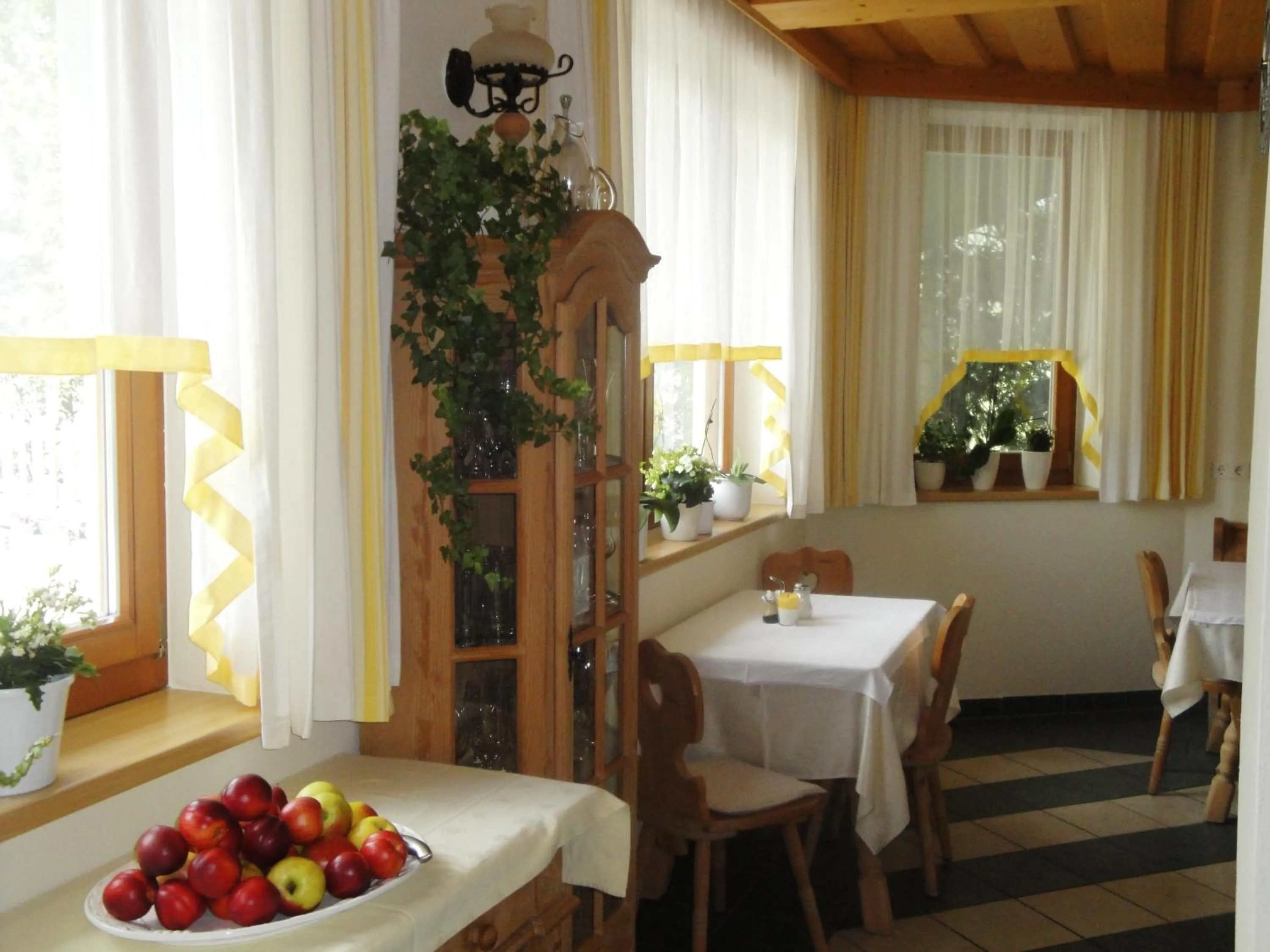 Restaurant/places to eat in Hotel Pension Schwaiger