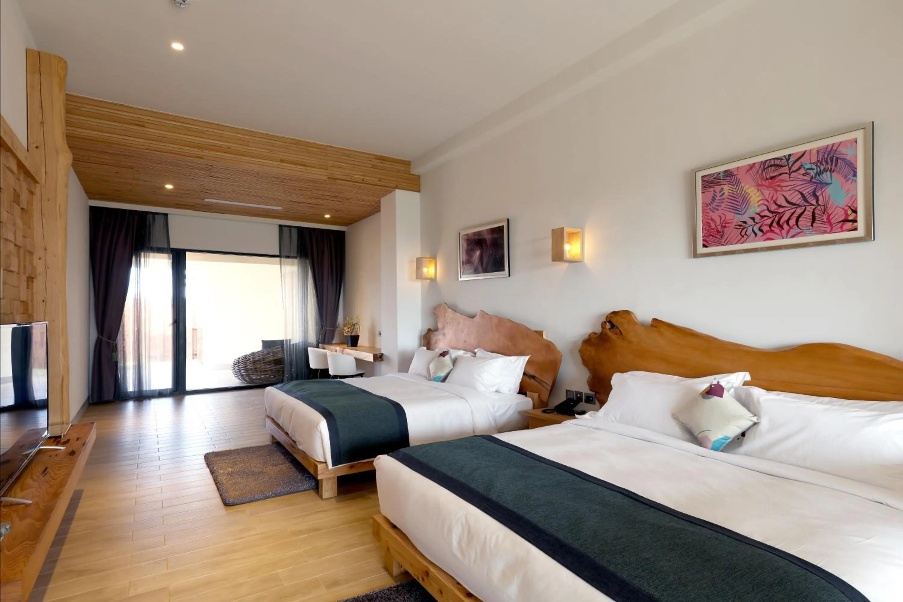 Bedroom, Bed in SkyeBay Club