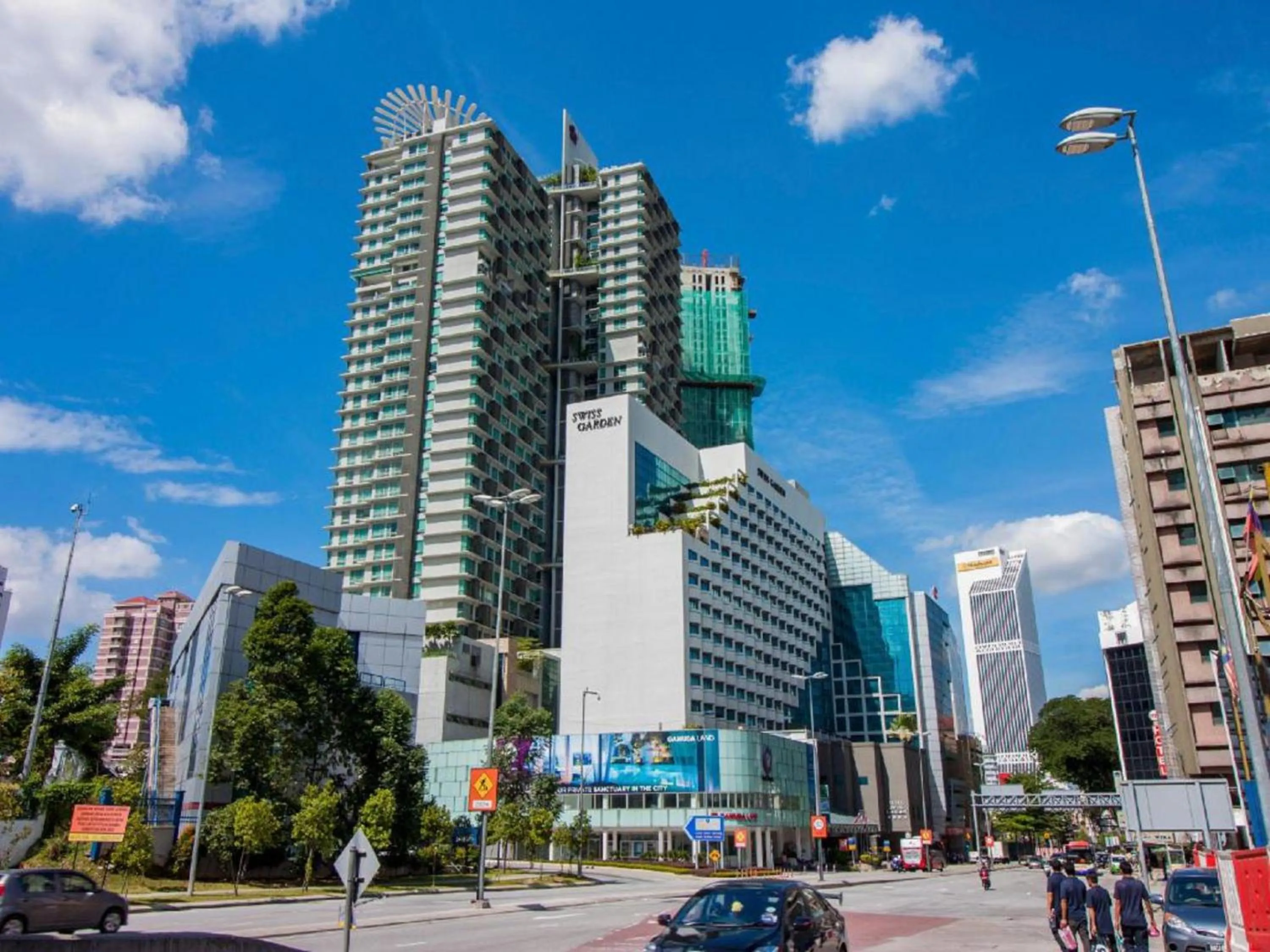 Platinum Suites at Swiss Garden