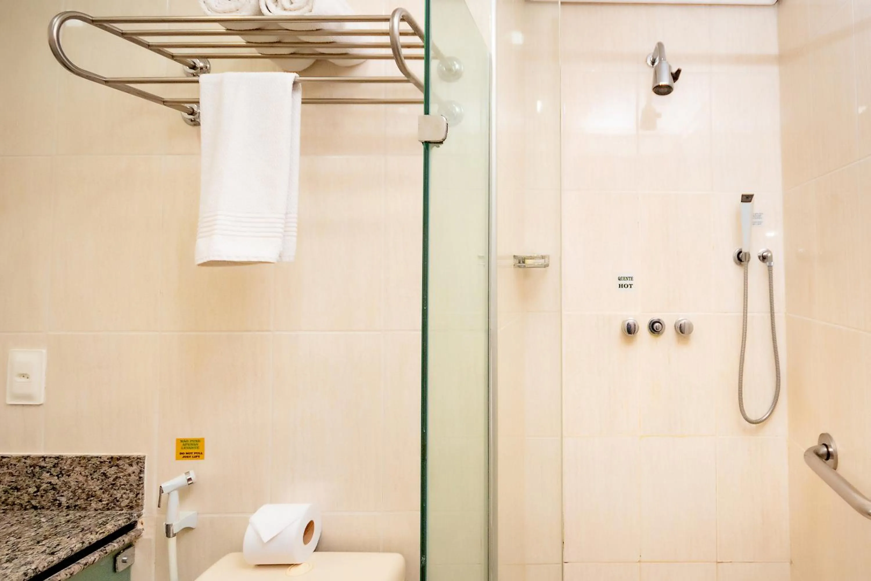 Bathroom in Yak Beach Hotel Ponta Negra