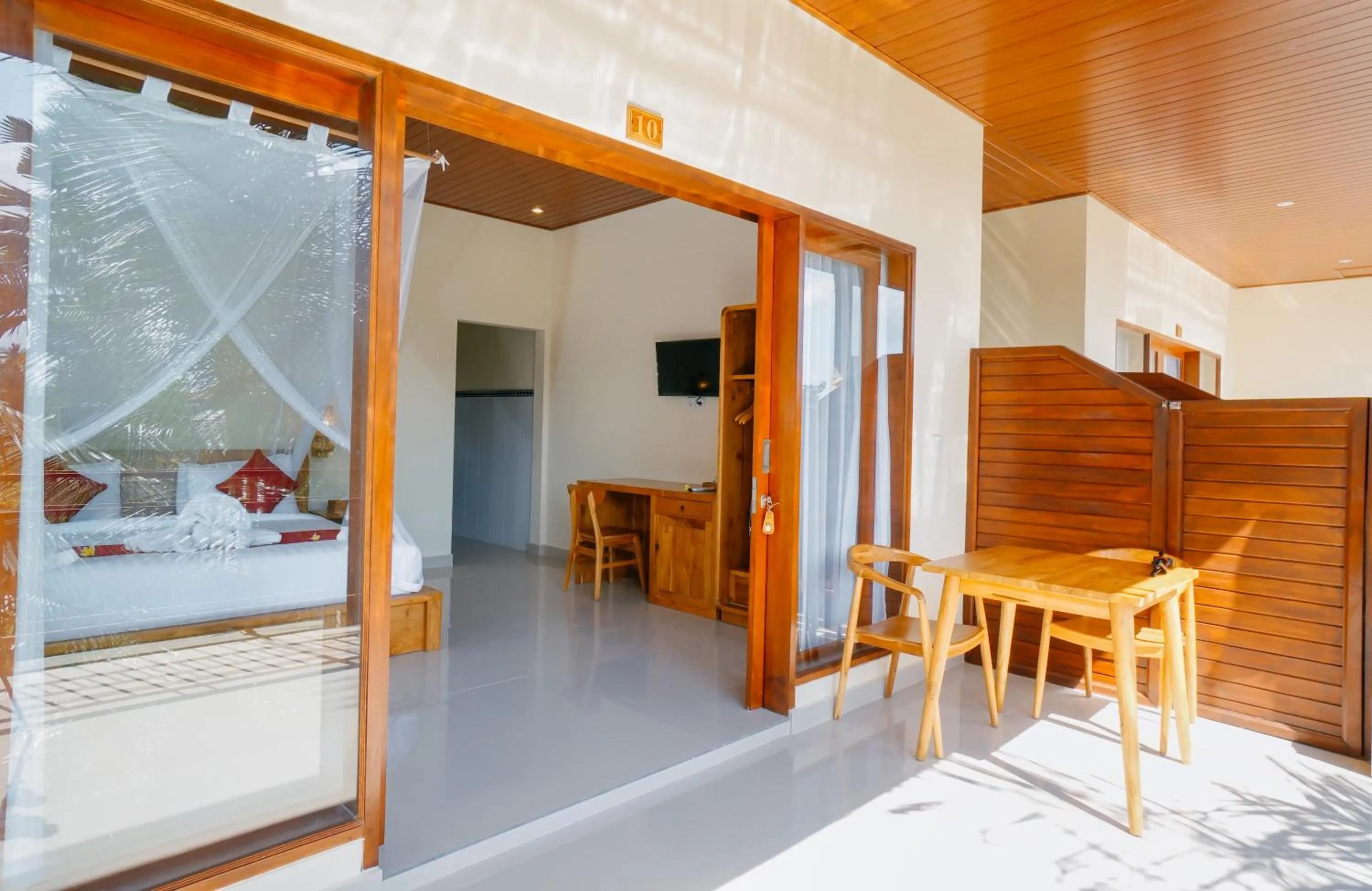 Bed in Canting Bali Suite