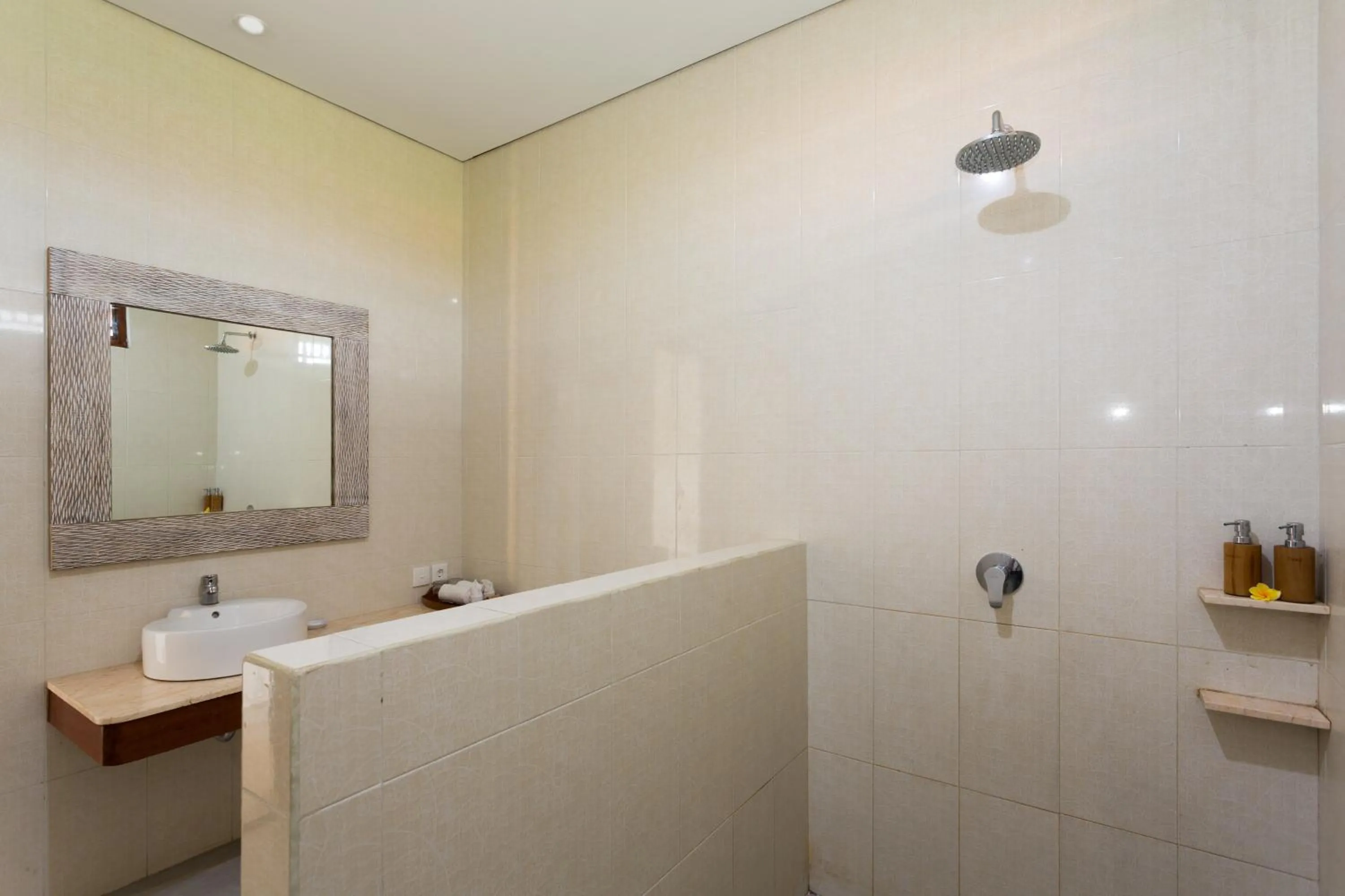Shower in Canting Bali Suite