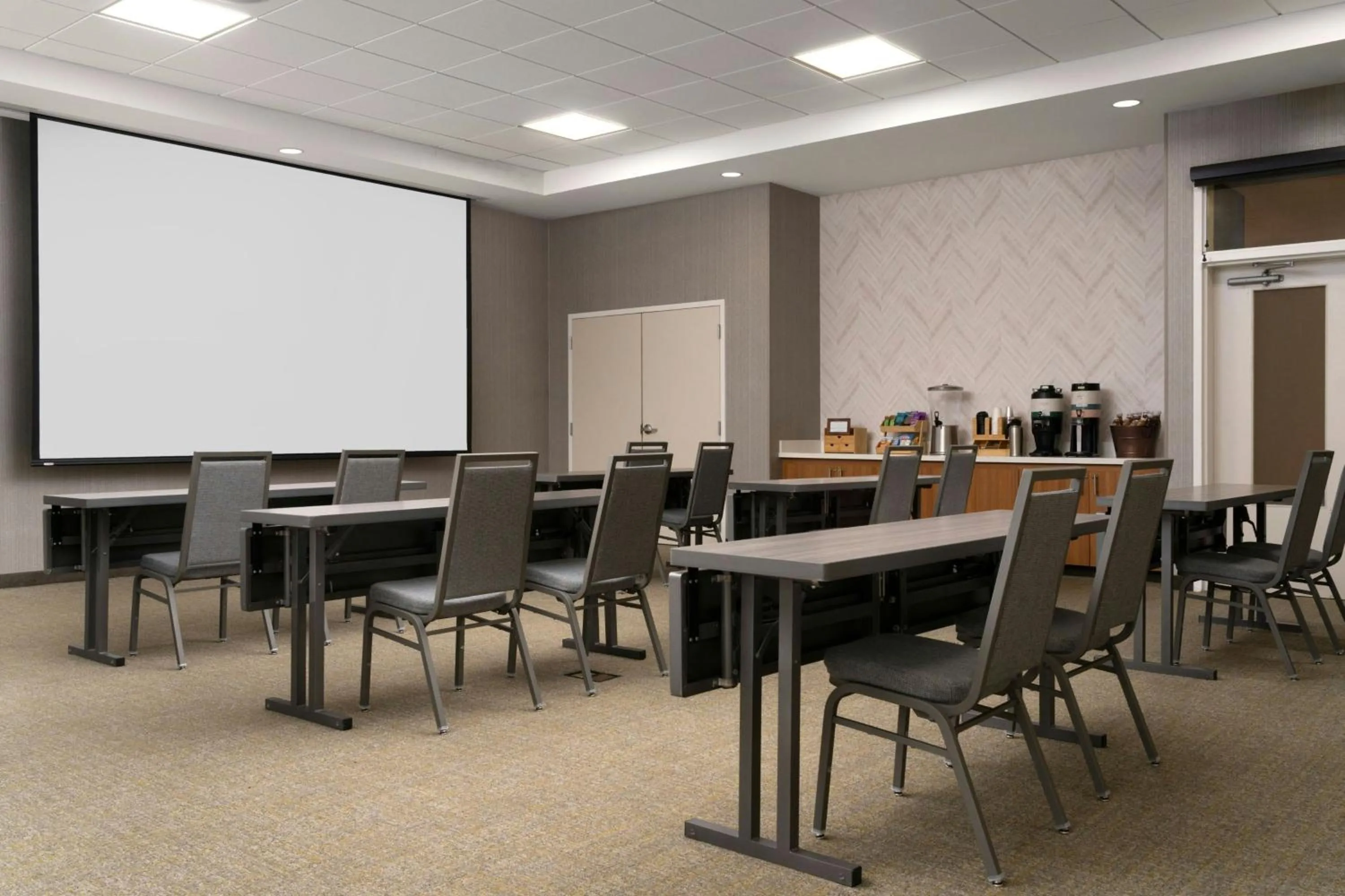 Meeting/conference room in SpringHill Suites by Marriott Downtown Chattanooga/Cameron Harbor