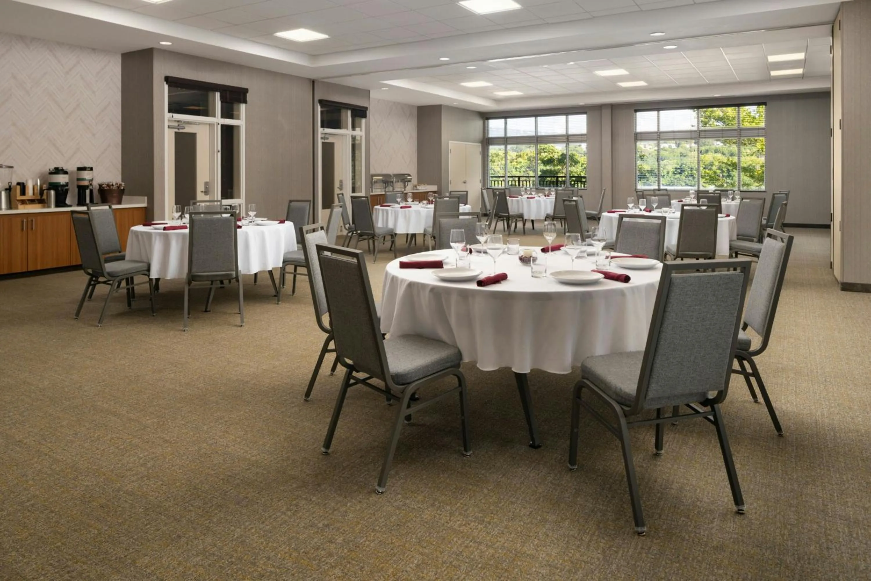 Meeting/conference room in SpringHill Suites by Marriott Downtown Chattanooga/Cameron Harbor