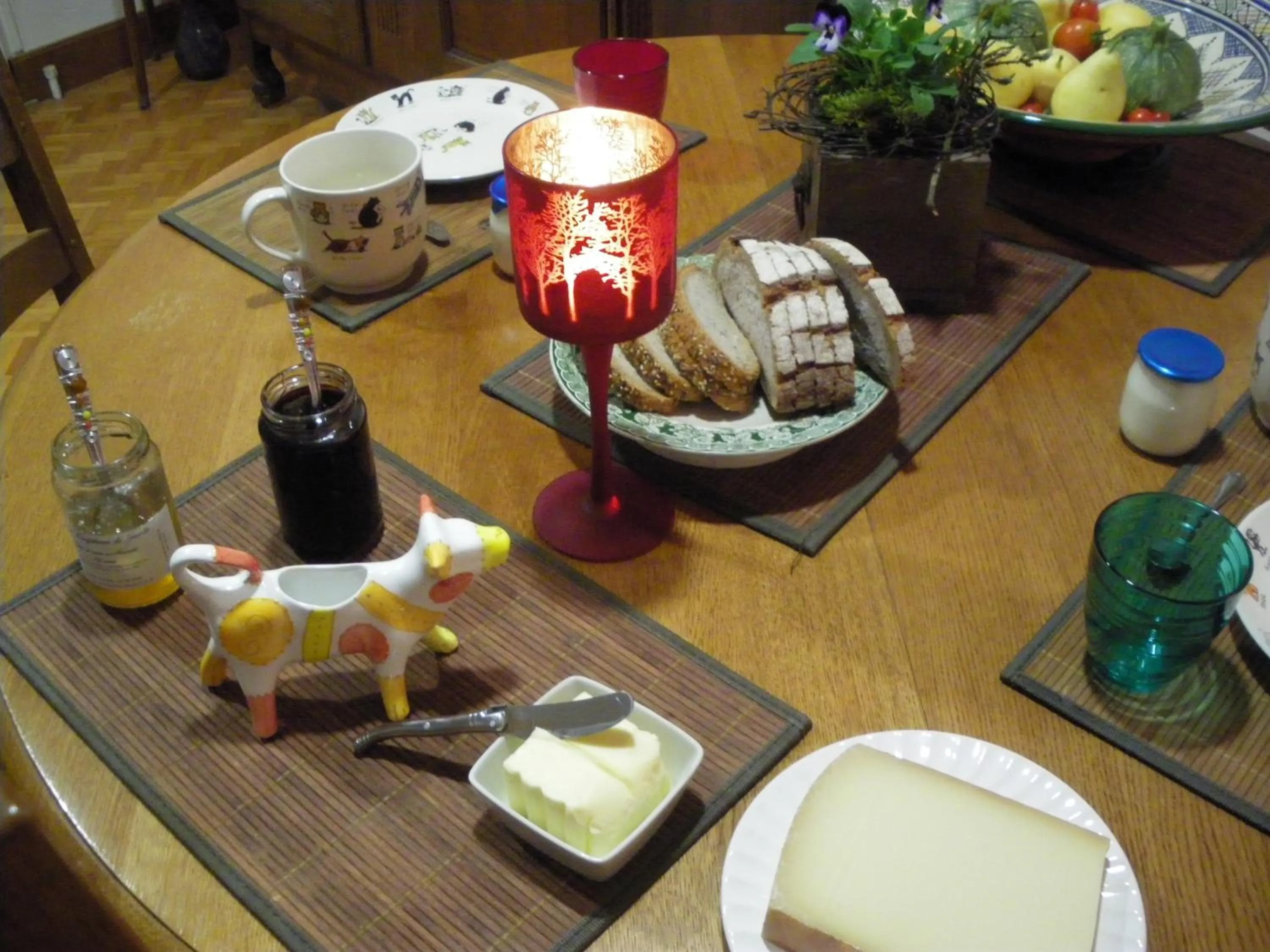 Breakfast in Chambre d'Hôtes - DOUCE NUI-THE