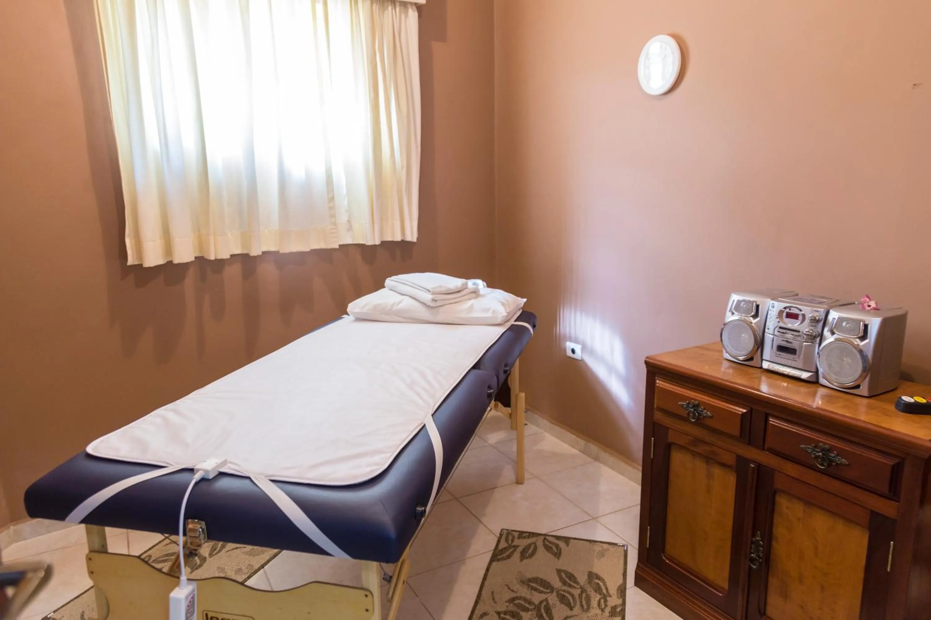 Massage in Resort Recanto do Teixeira All Inclusive