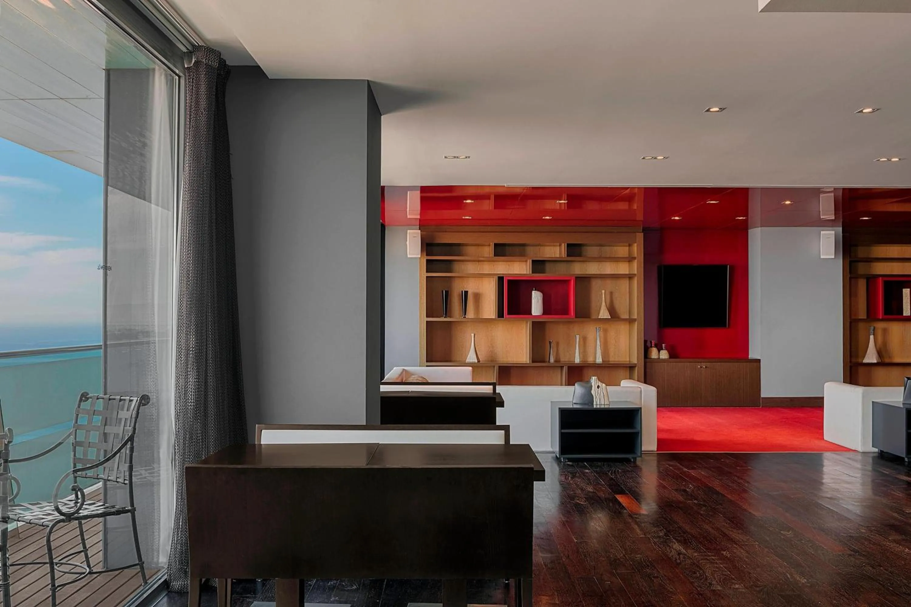 Lounge or bar in Le Meridien Oran Hotel