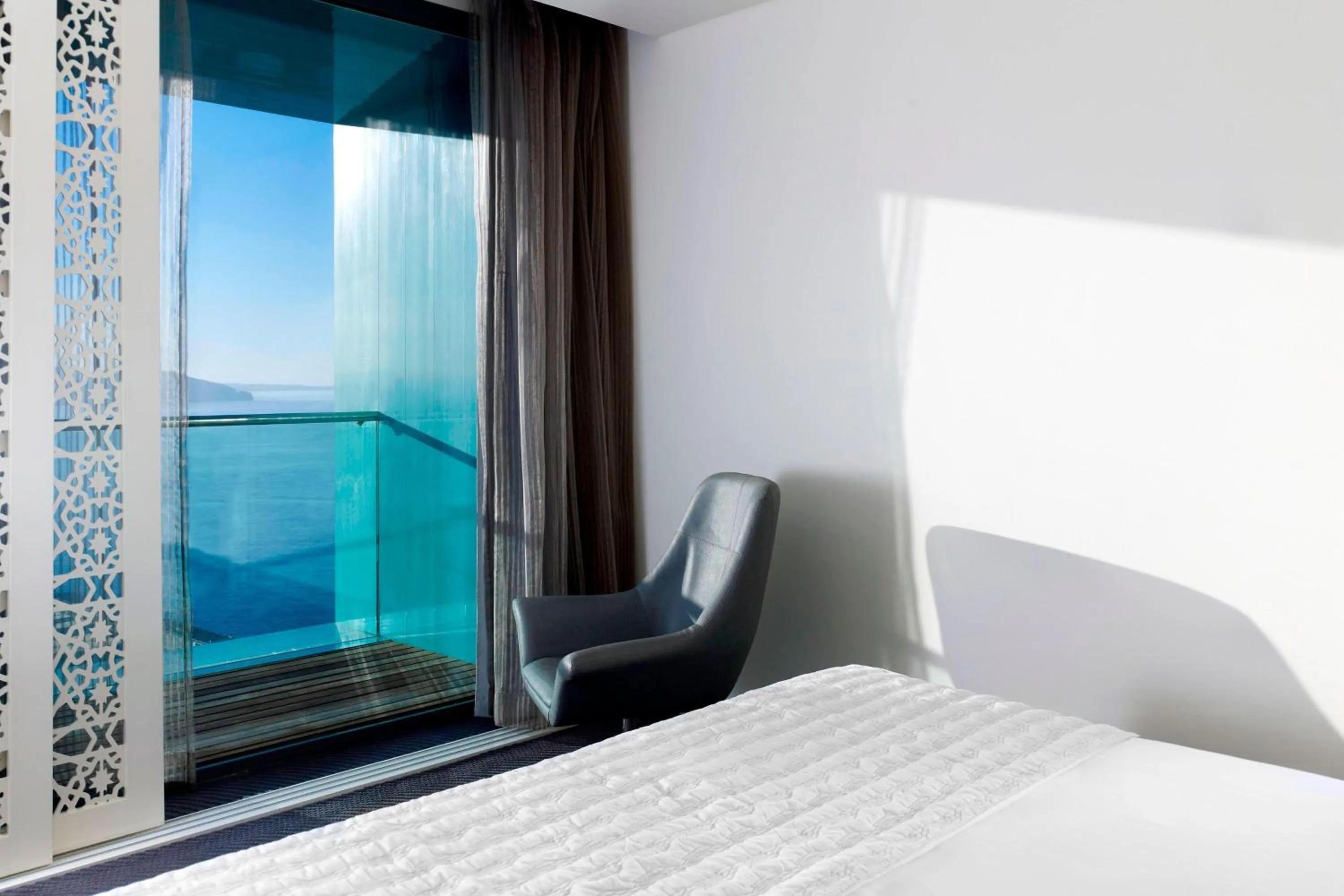 Bedroom in Le Meridien Oran Hotel