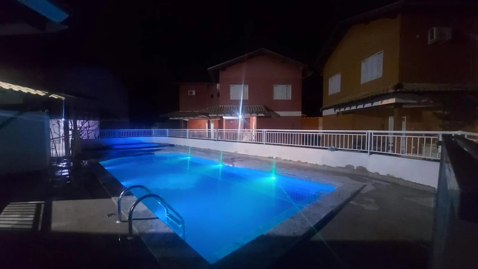 Night in Solar do Cerrado Hotel