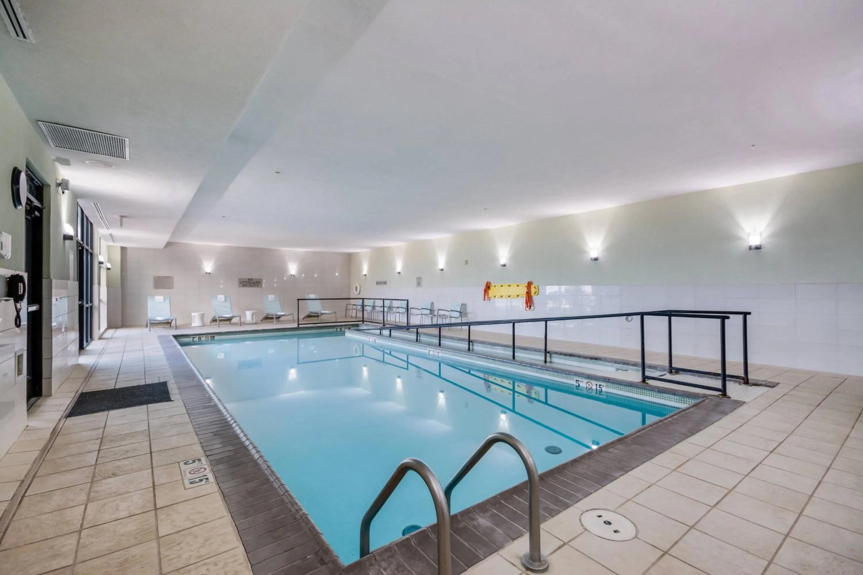 Swimming pool in SpringHill Suites by Marriott Enid