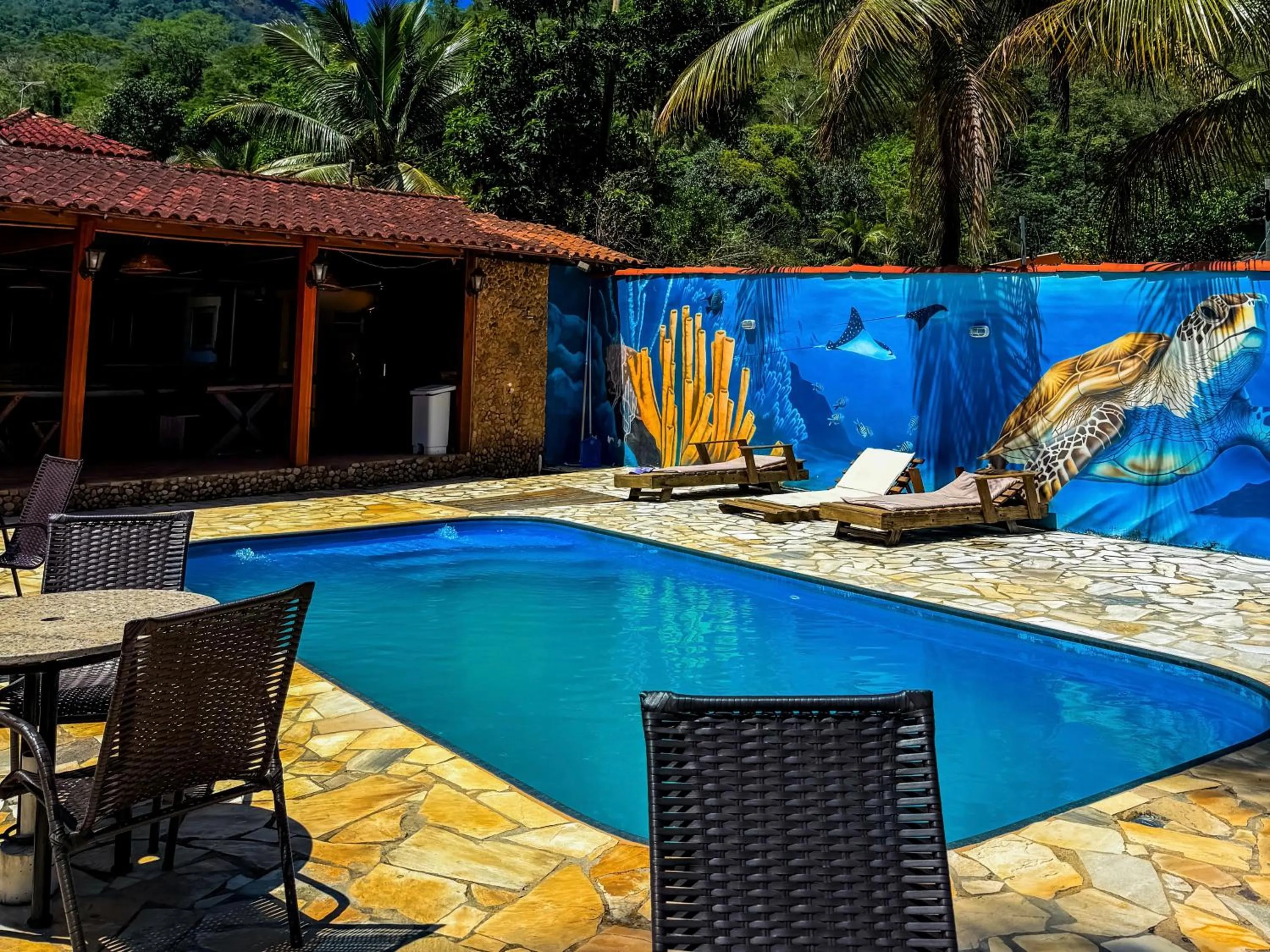 Pool view in Pousada Recanto dos Lima