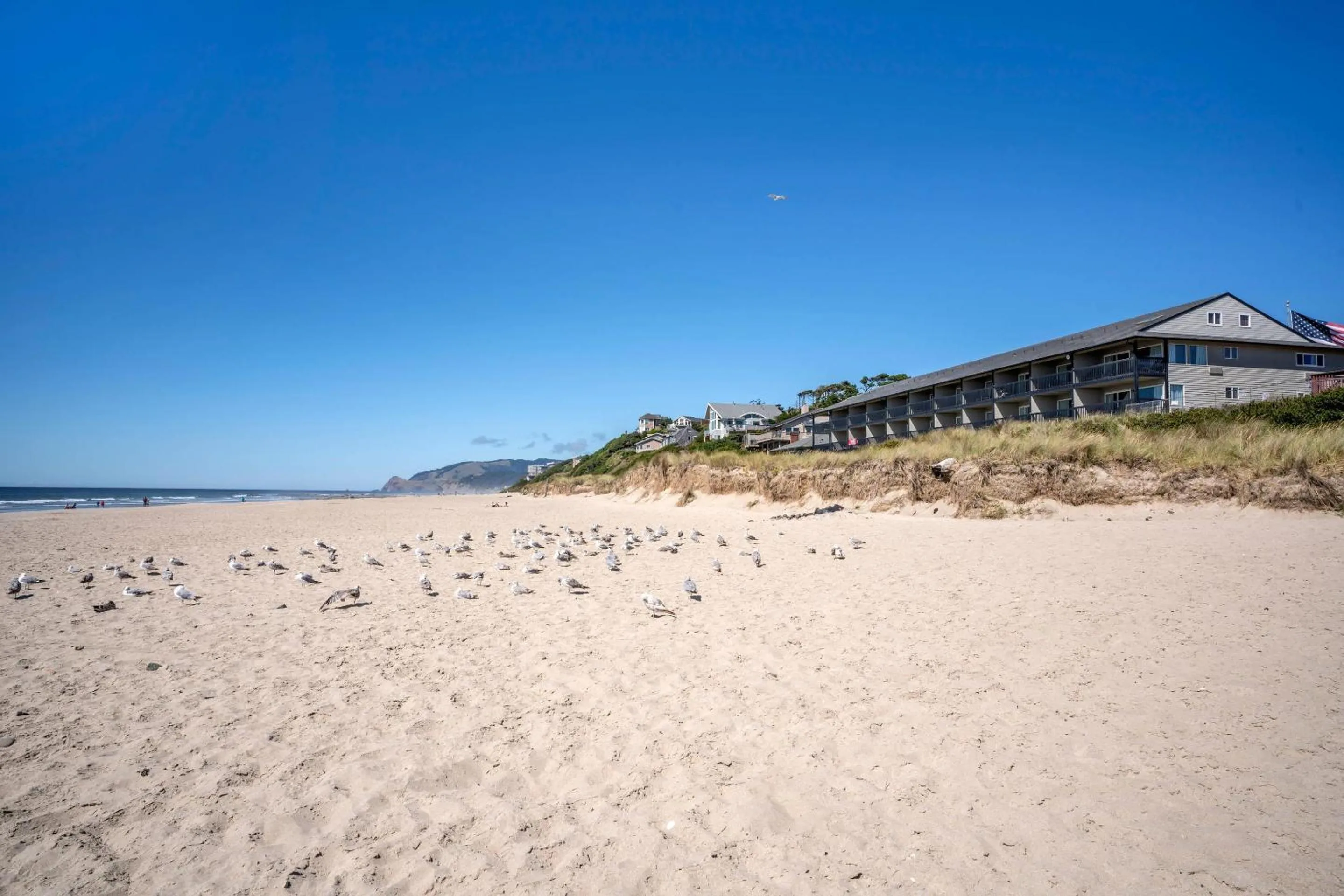 Property building in Lincoln Sands Oceanfront Resort, an Ascend Collection Hotel