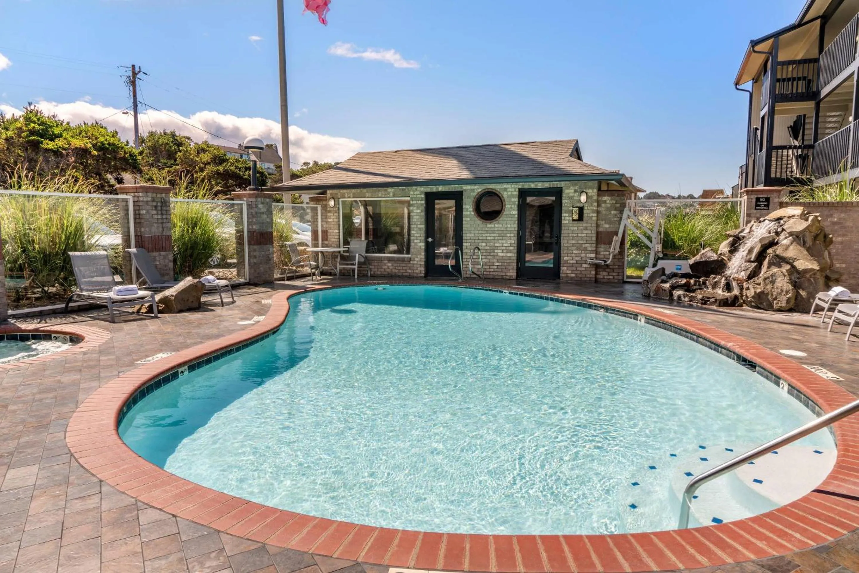Swimming pool in Lincoln Sands Oceanfront Resort, an Ascend Collection Hotel