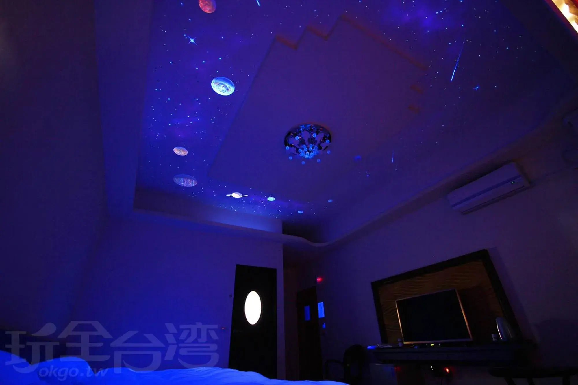 Queen Room with Two Queen Beds in Happy Inn Queen Room with Two Queen Beds in Happy Inn