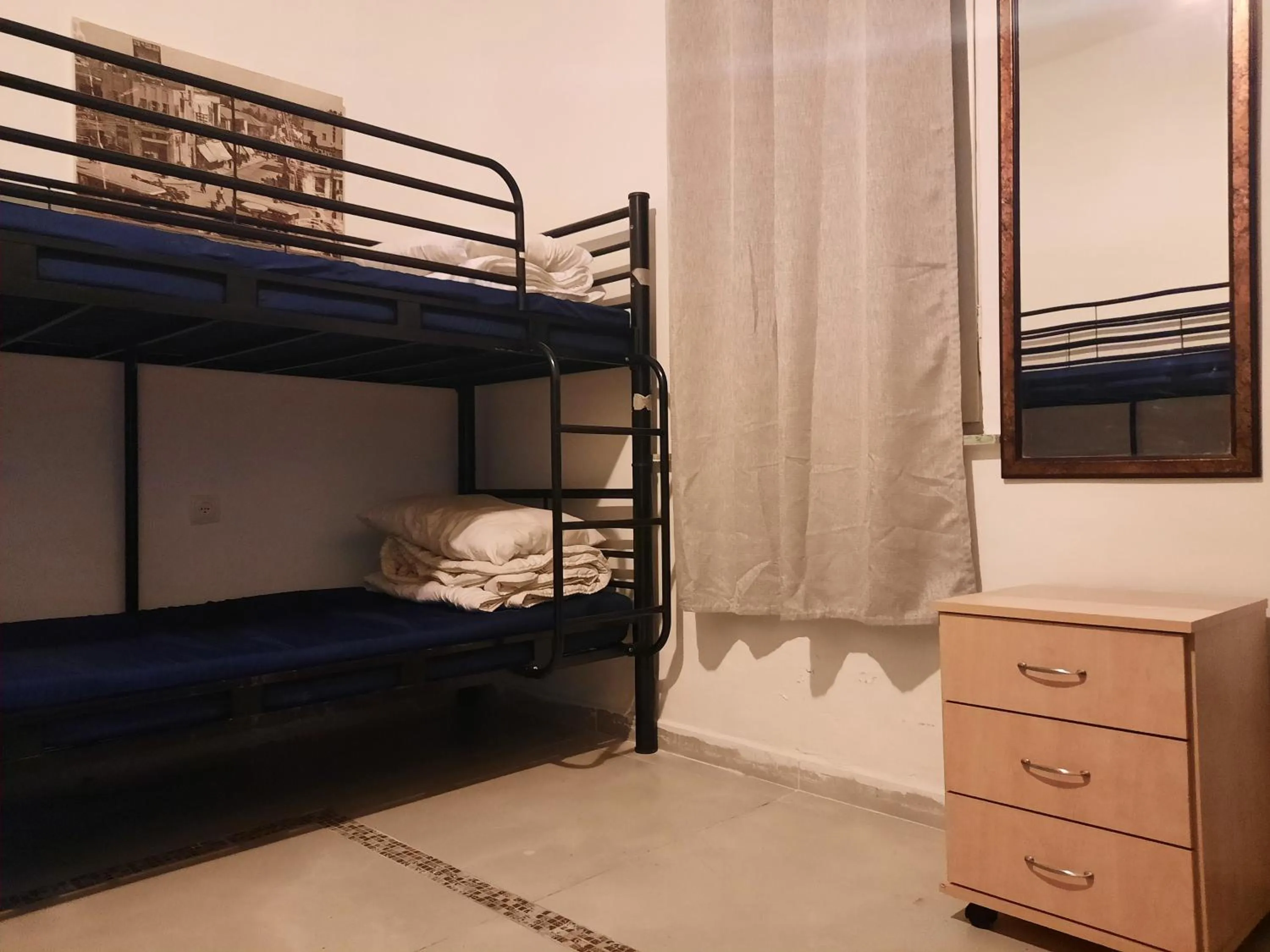 bunk bed in Hostel BU93