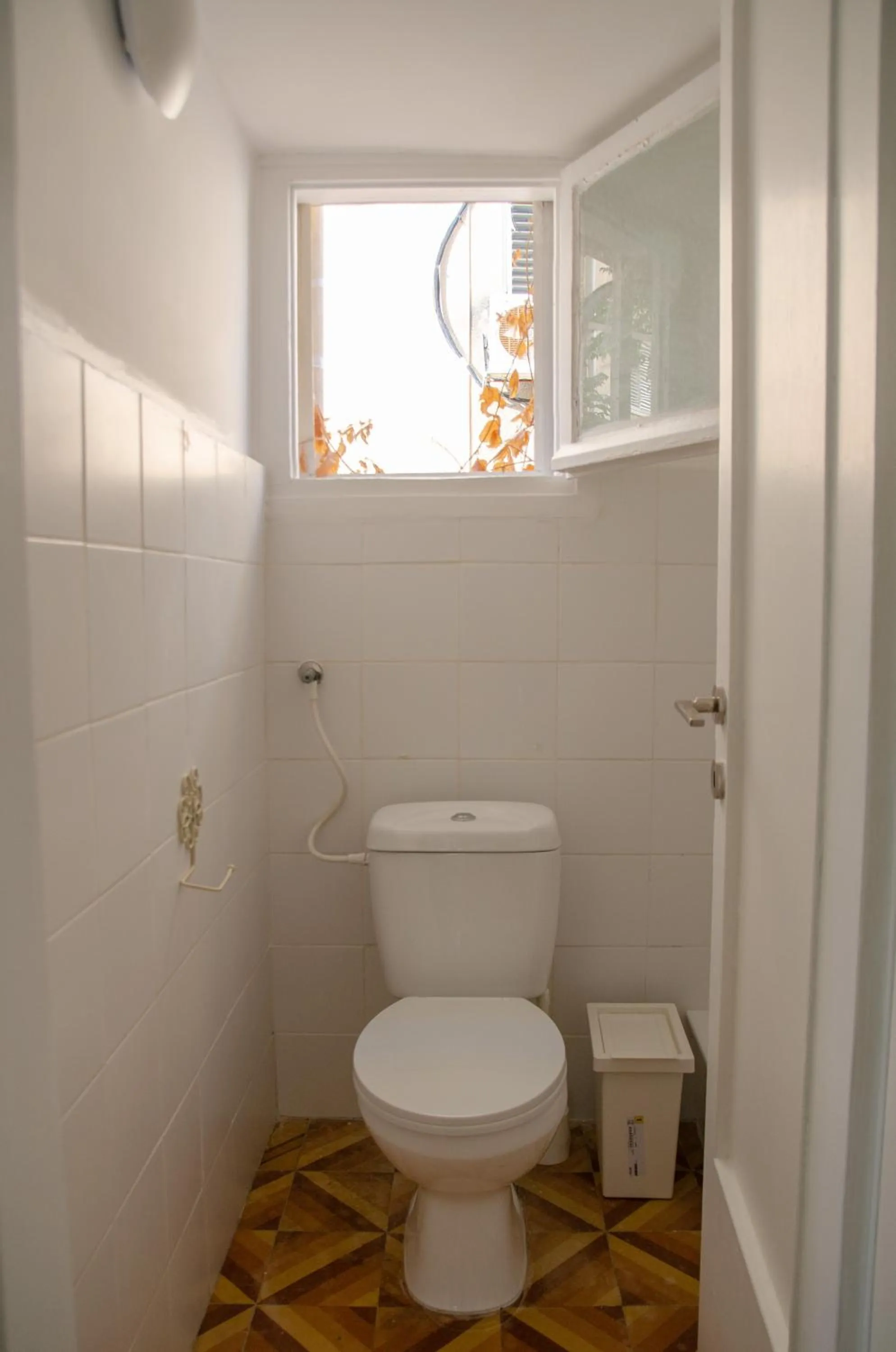 Toilet in Hostel BU93