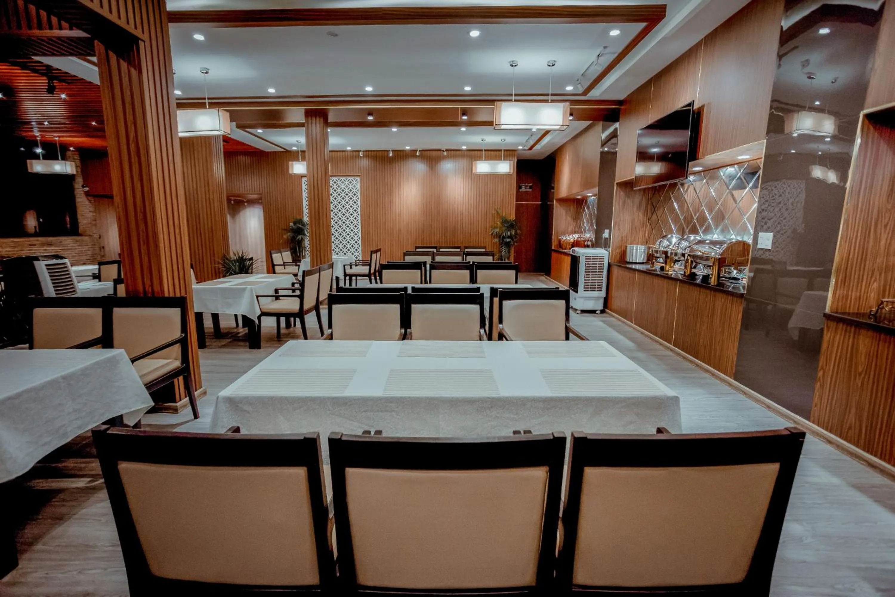 Breakfast, Restaurant/Places to Eat in Sea Mountain Boutique Hotel & Villa