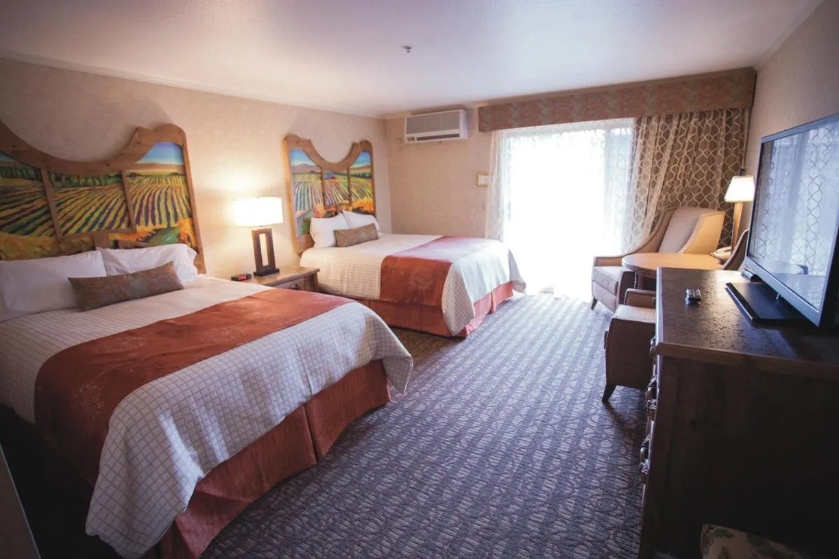 Bed in El Bonita Motel