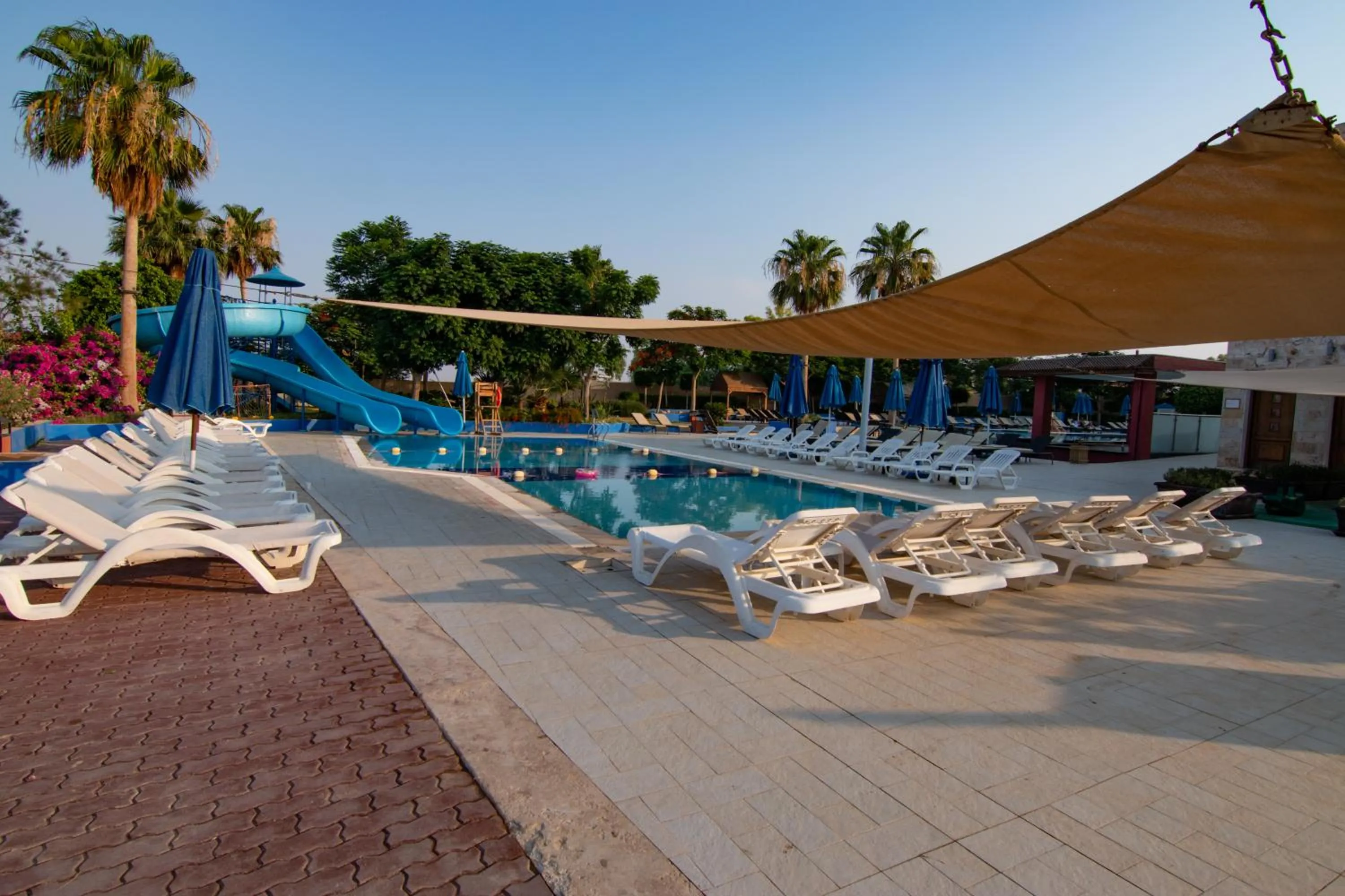 Day in Ramada Resort Dead Sea