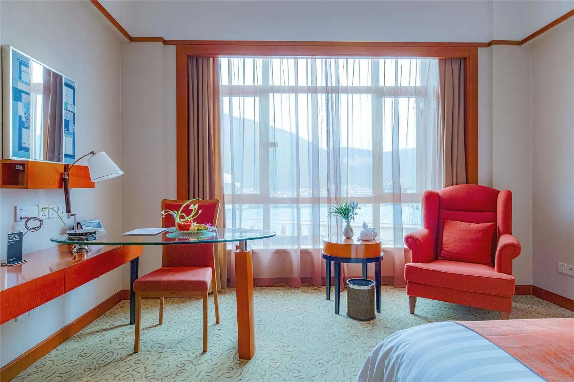 Bedroom in Pullman Zhangjiajie Hotel