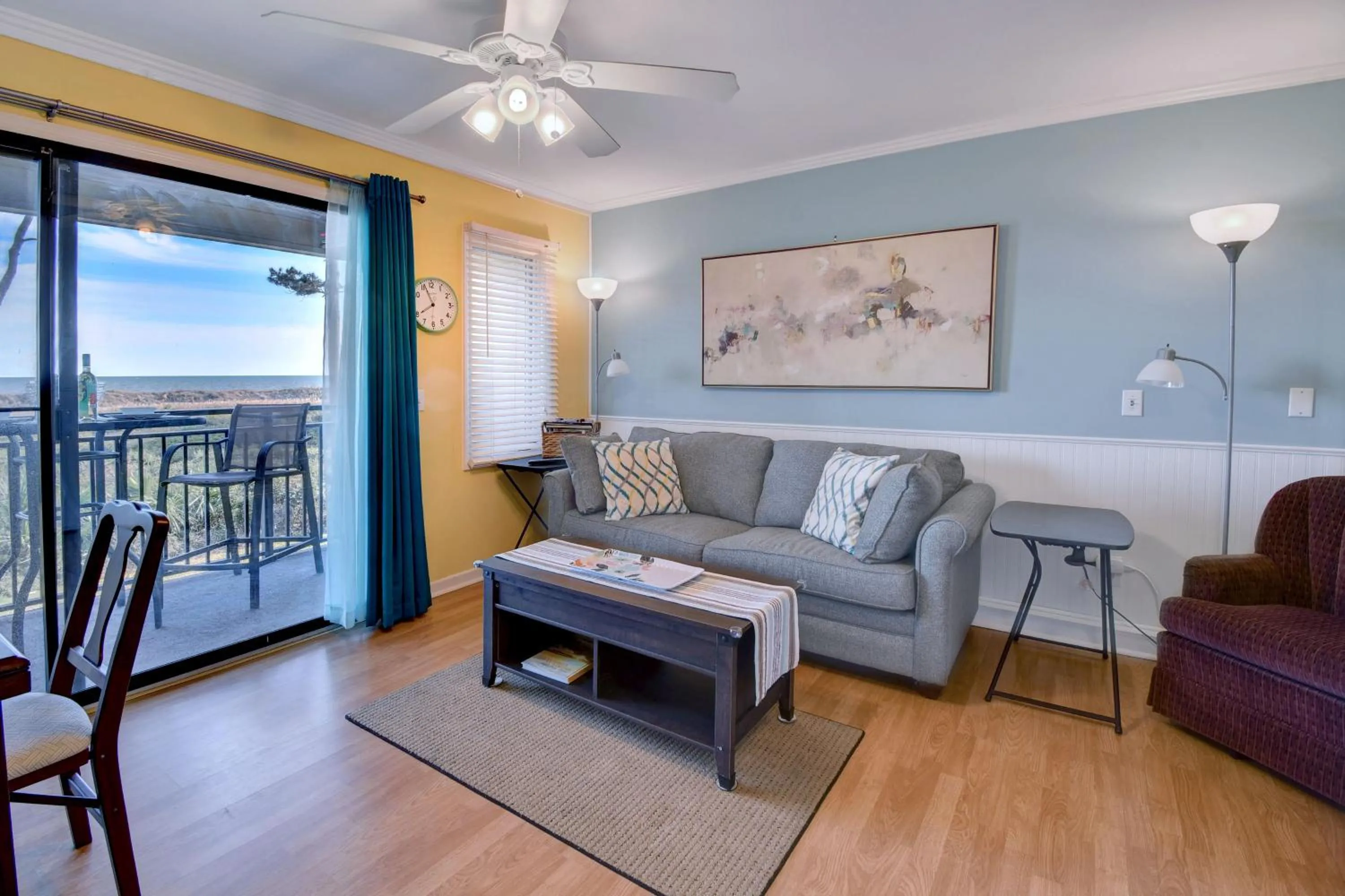 Natural landscape in Million Dollar Oceanfront View