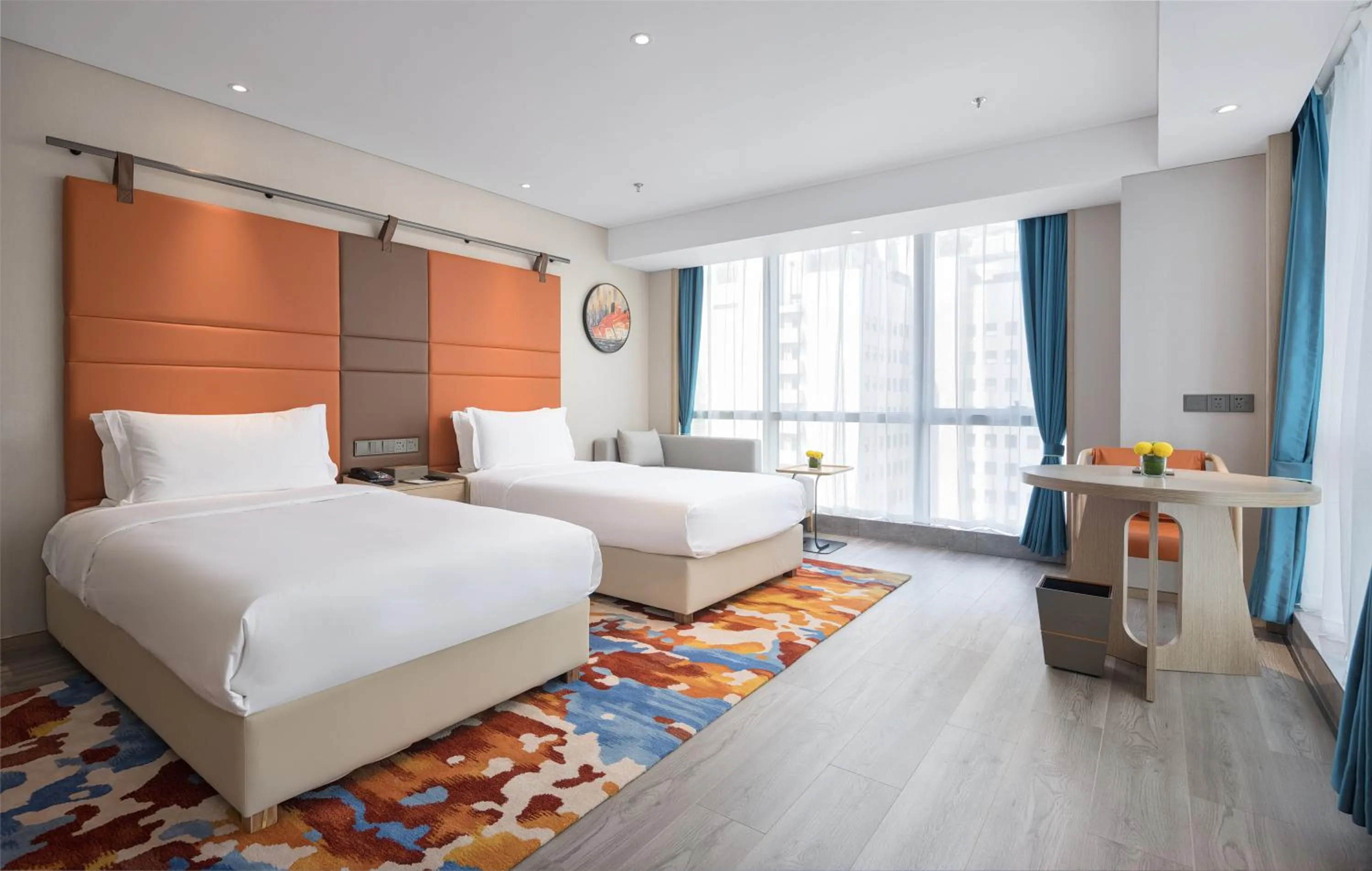 Bedroom, Bed in Glenview ITC Plaza Chongqing