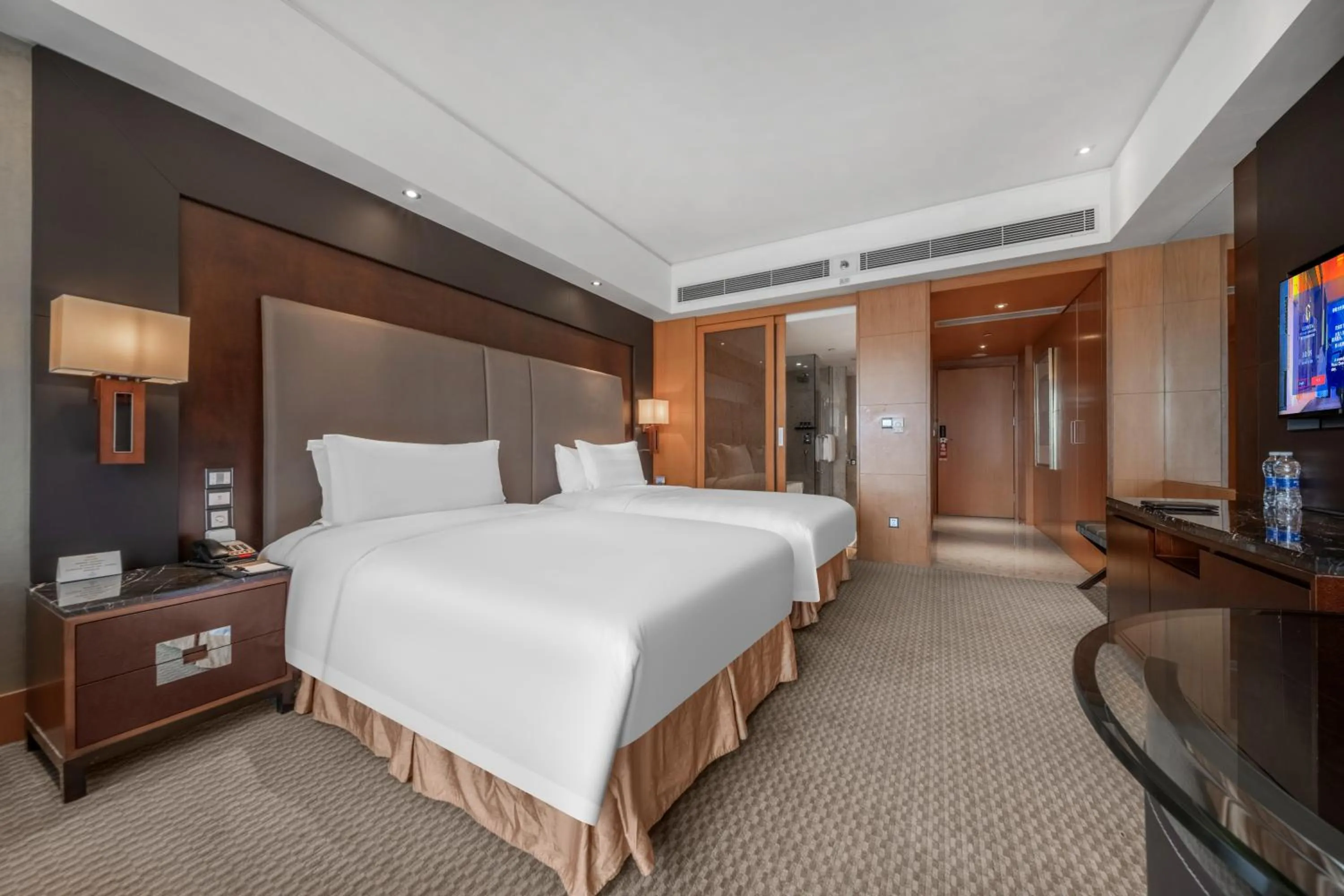 Bed in Glenview ITC Plaza Chongqing