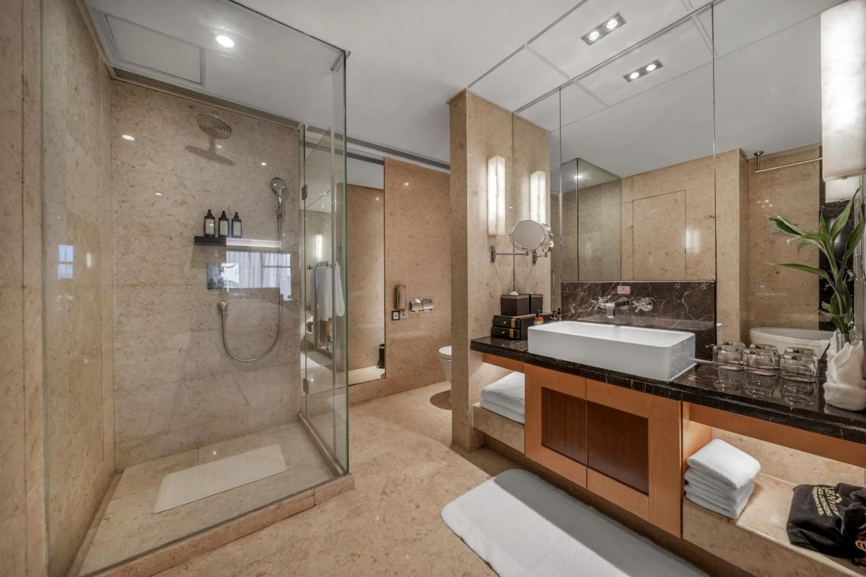 Bathroom in Glenview ITC Plaza Chongqing