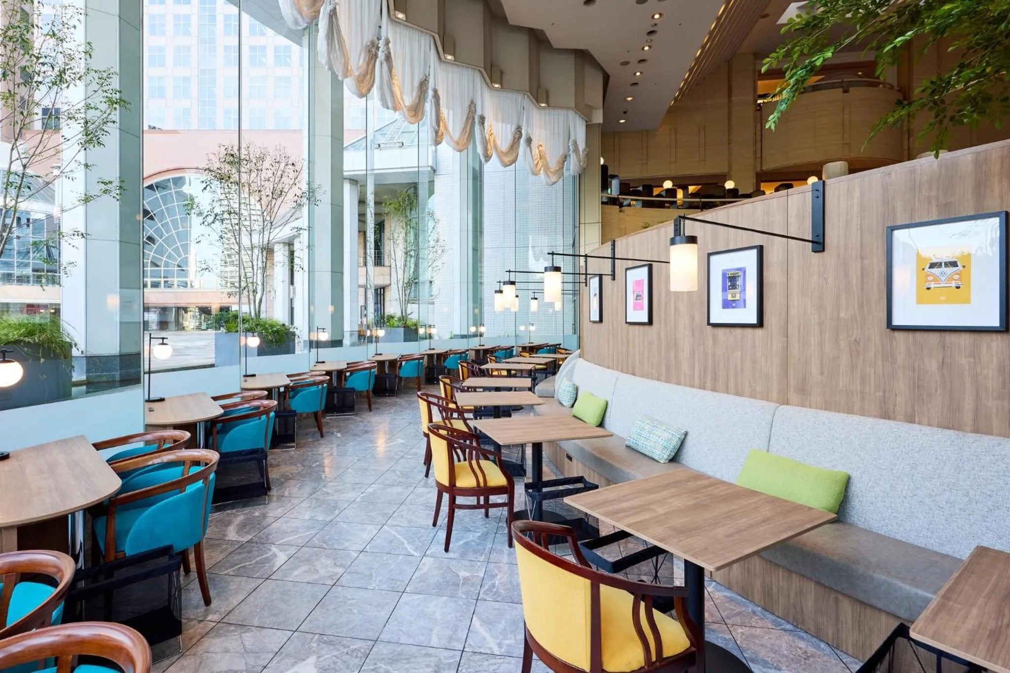 Breakfast in ANA Holiday Inn Tokyo Bay by IHG