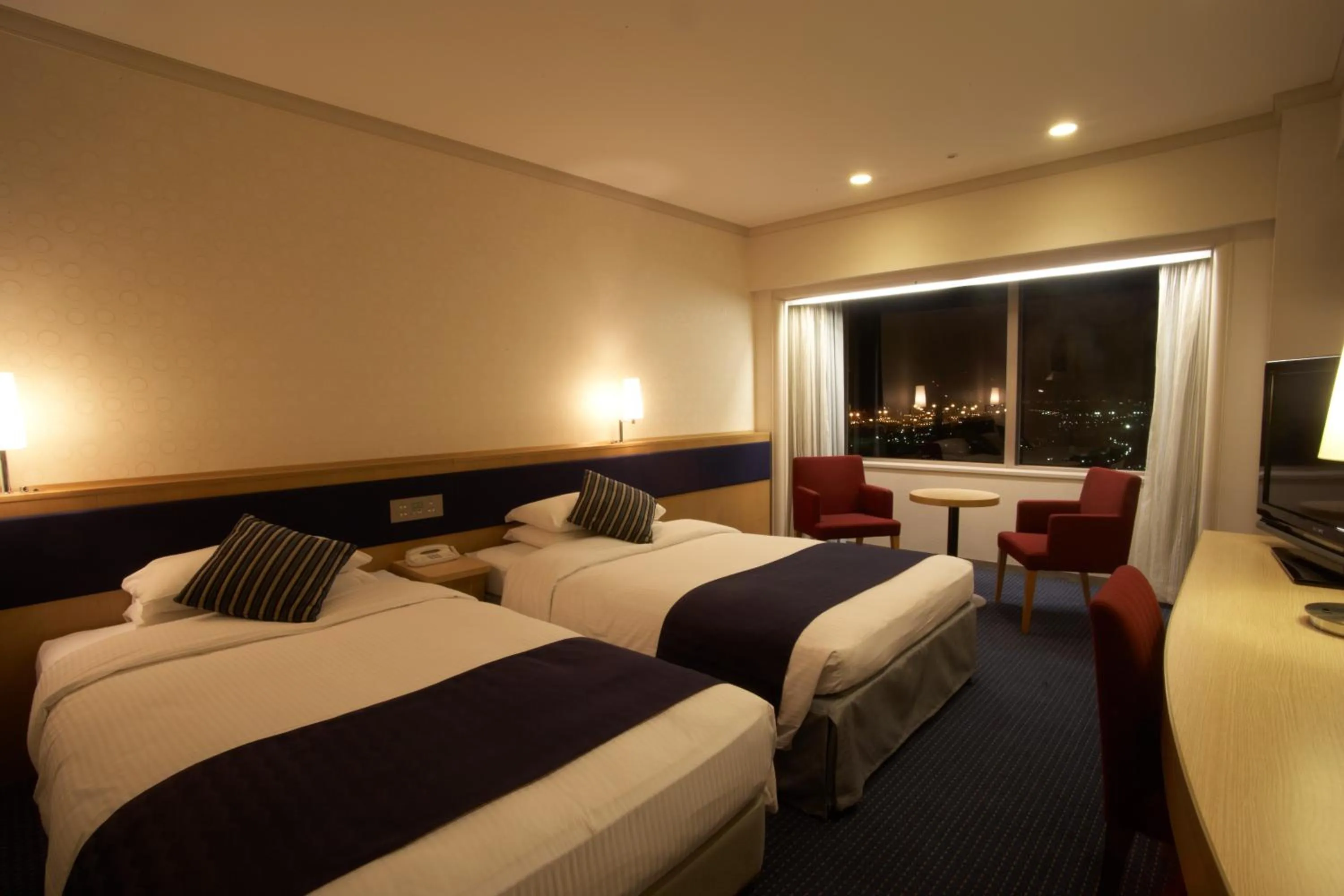 Photo of the whole room in Dai-ichi Hotel Tokyo Seafort