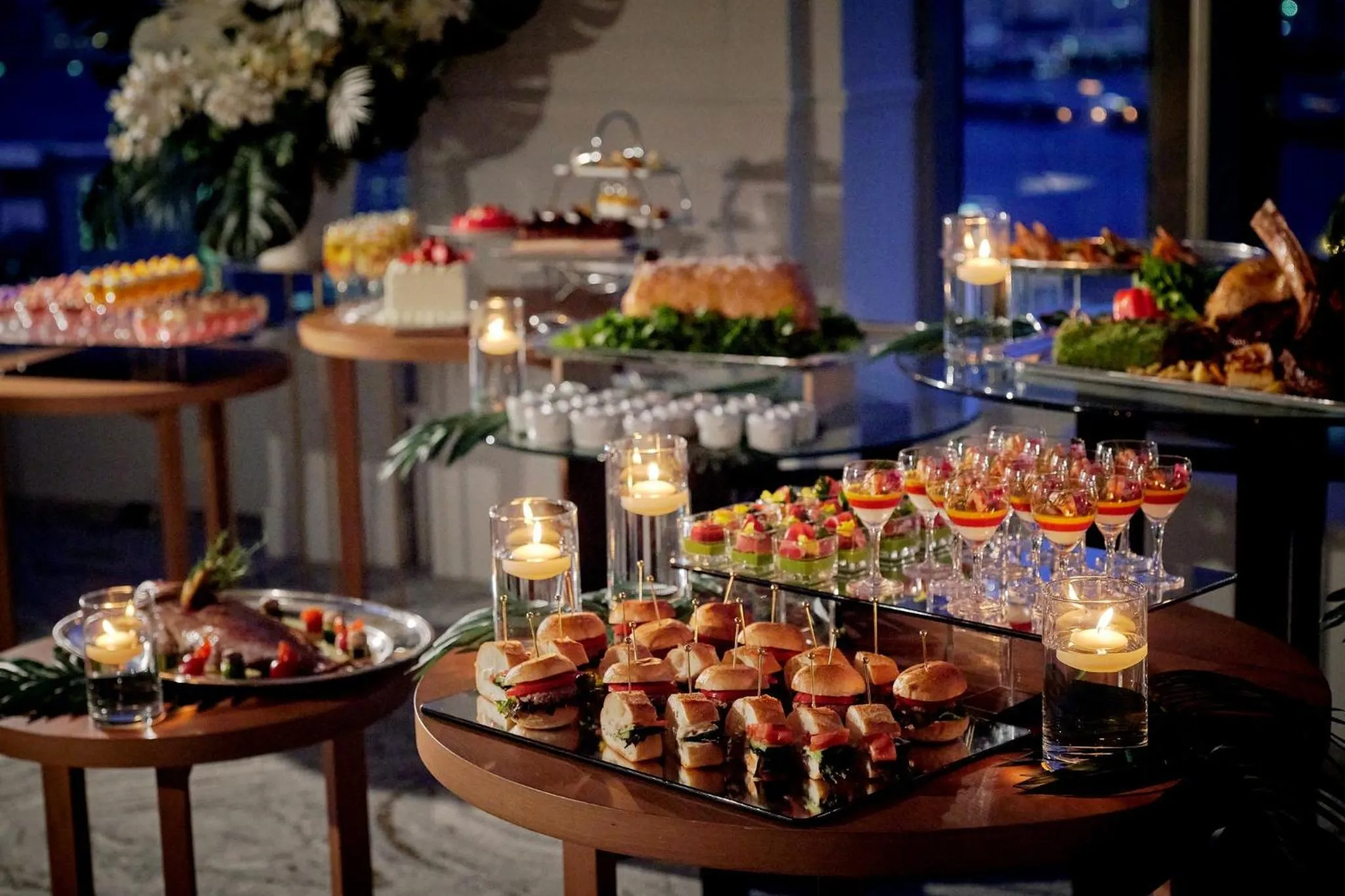 Meeting/conference room in ANA Holiday Inn Tokyo Bay by IHG