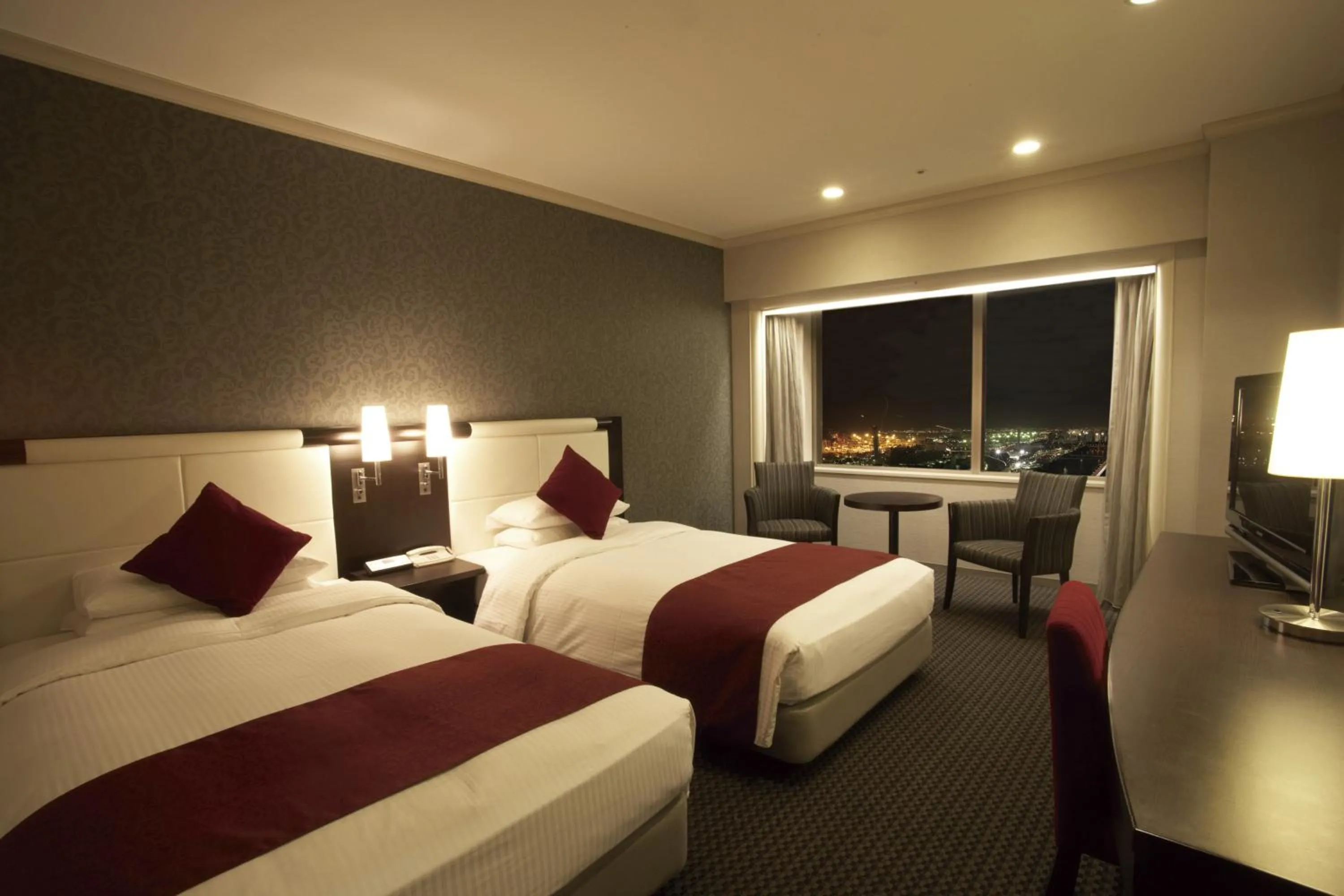 Photo of the whole room in Dai-ichi Hotel Tokyo Seafort