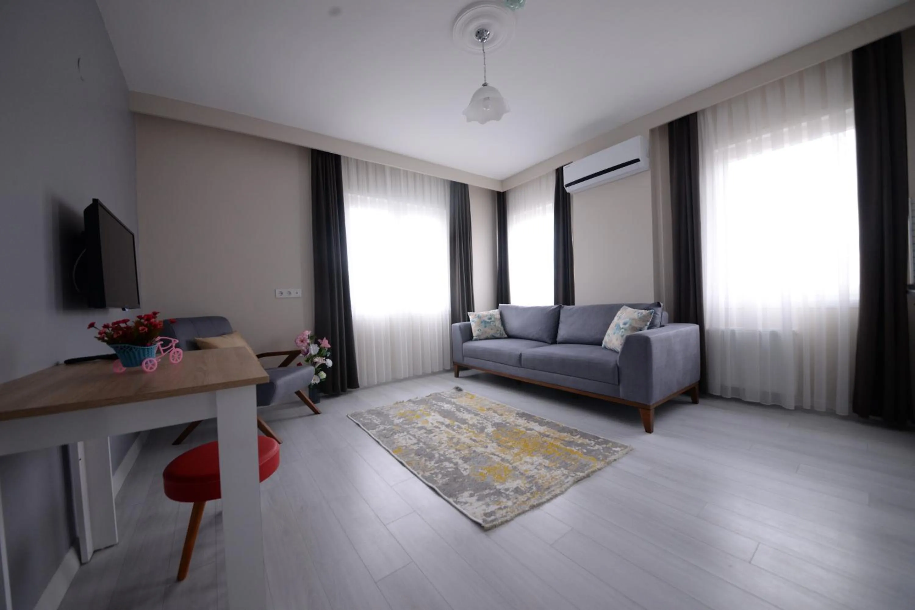 Living room in city59 Suit Otel