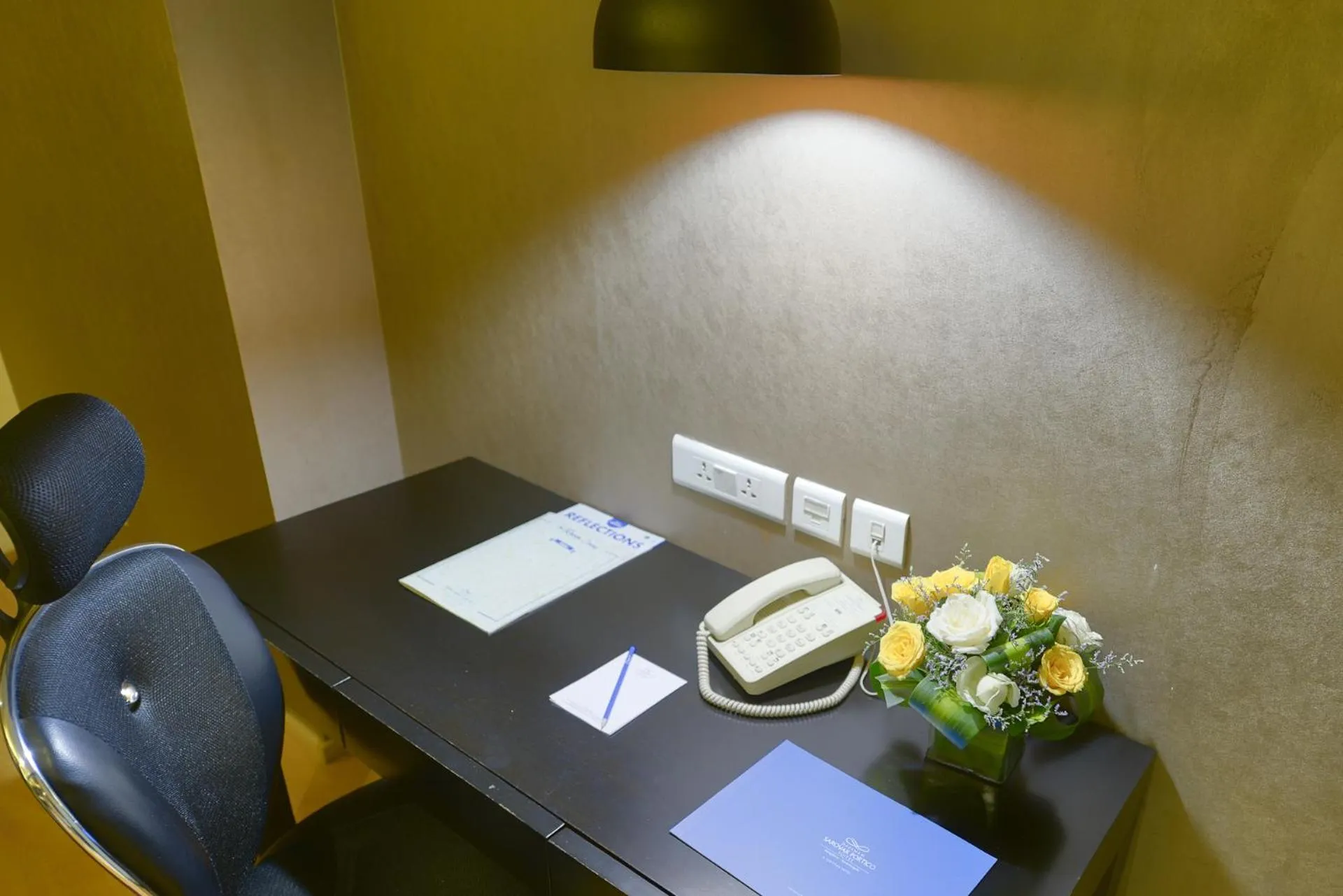 Area and facilities in Davanam Sarovar Portico Suites