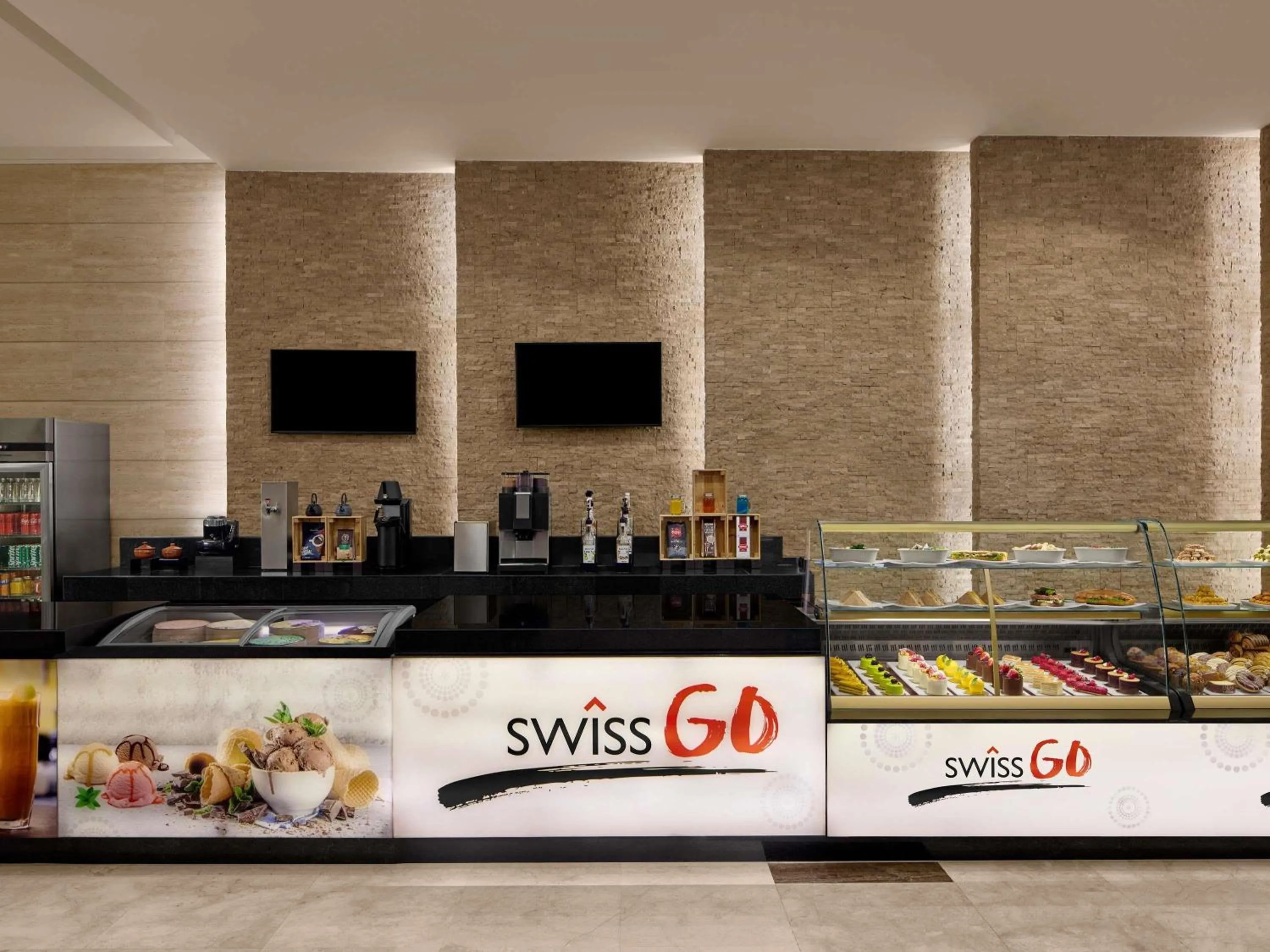 Lounge or bar in Swissotel Makkah