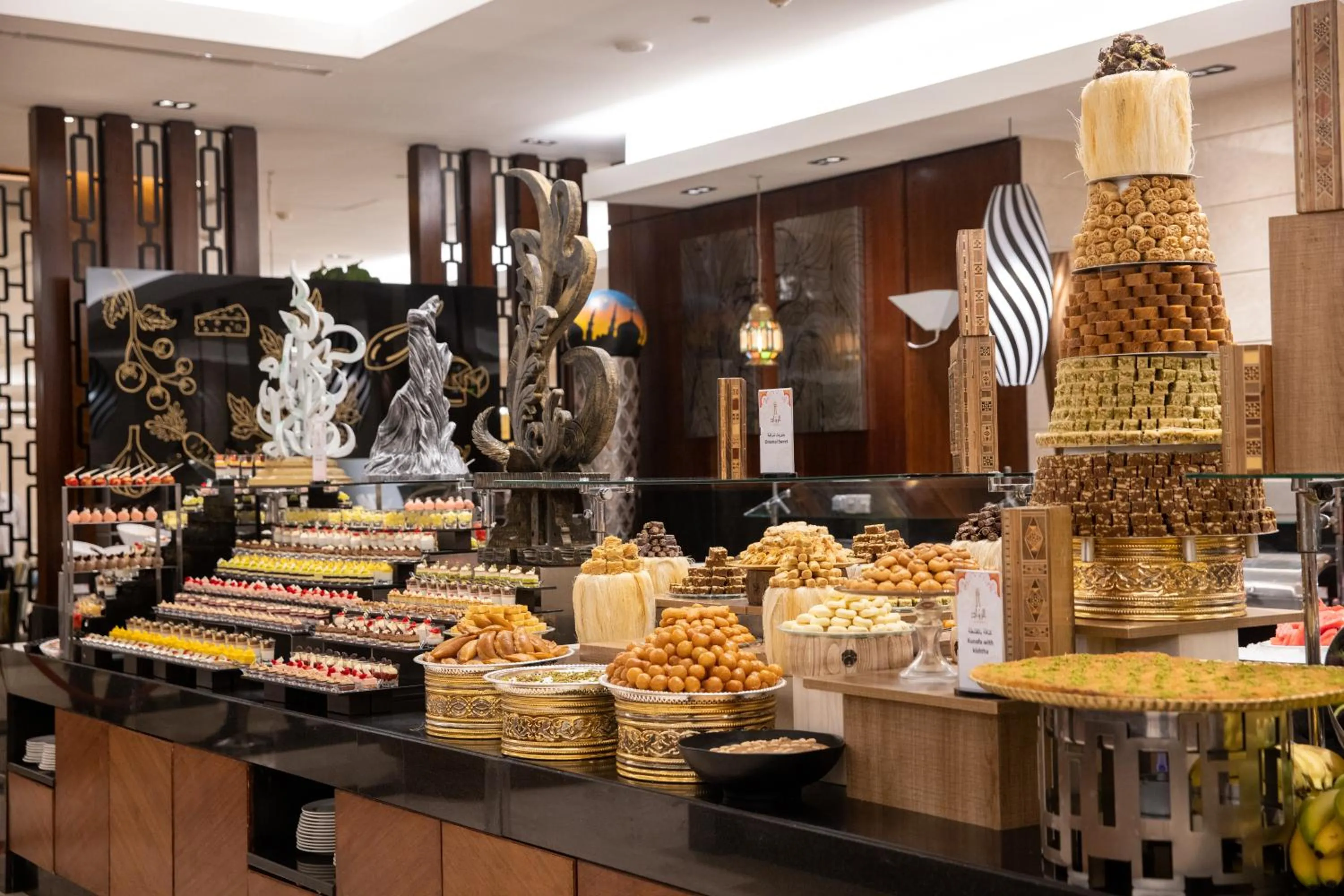 Restaurant/places to eat in Swissotel Makkah