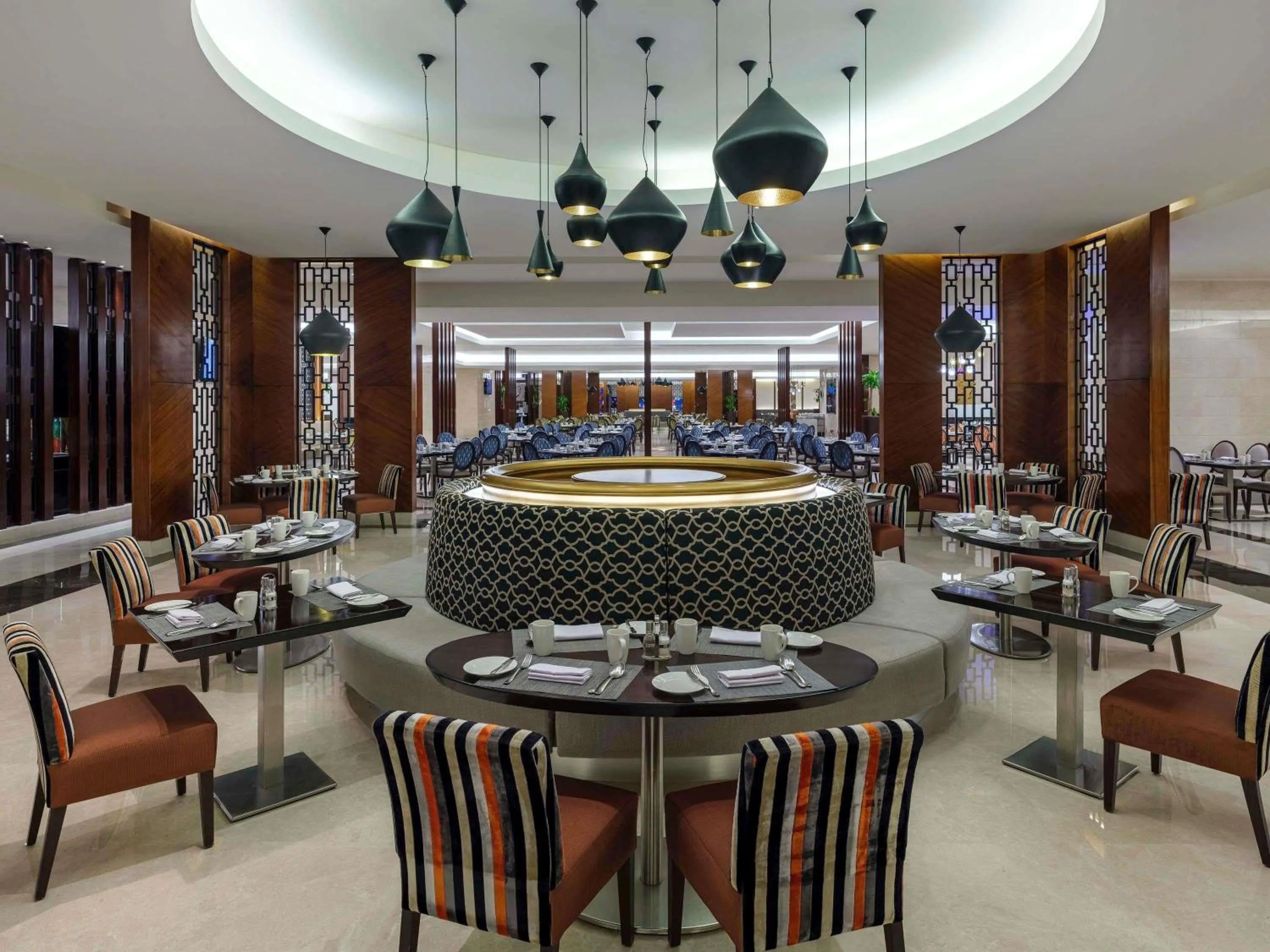 Restaurant/places to eat in Swissotel Makkah