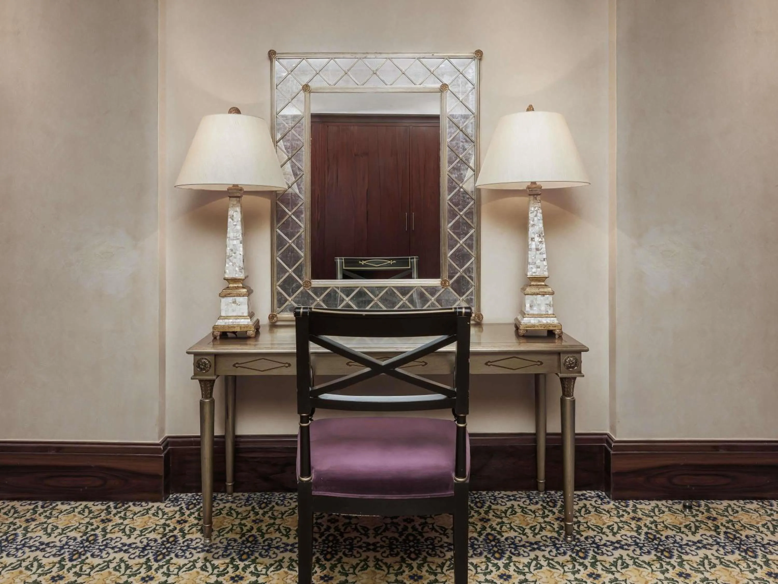 Bedroom in Swissotel Makkah