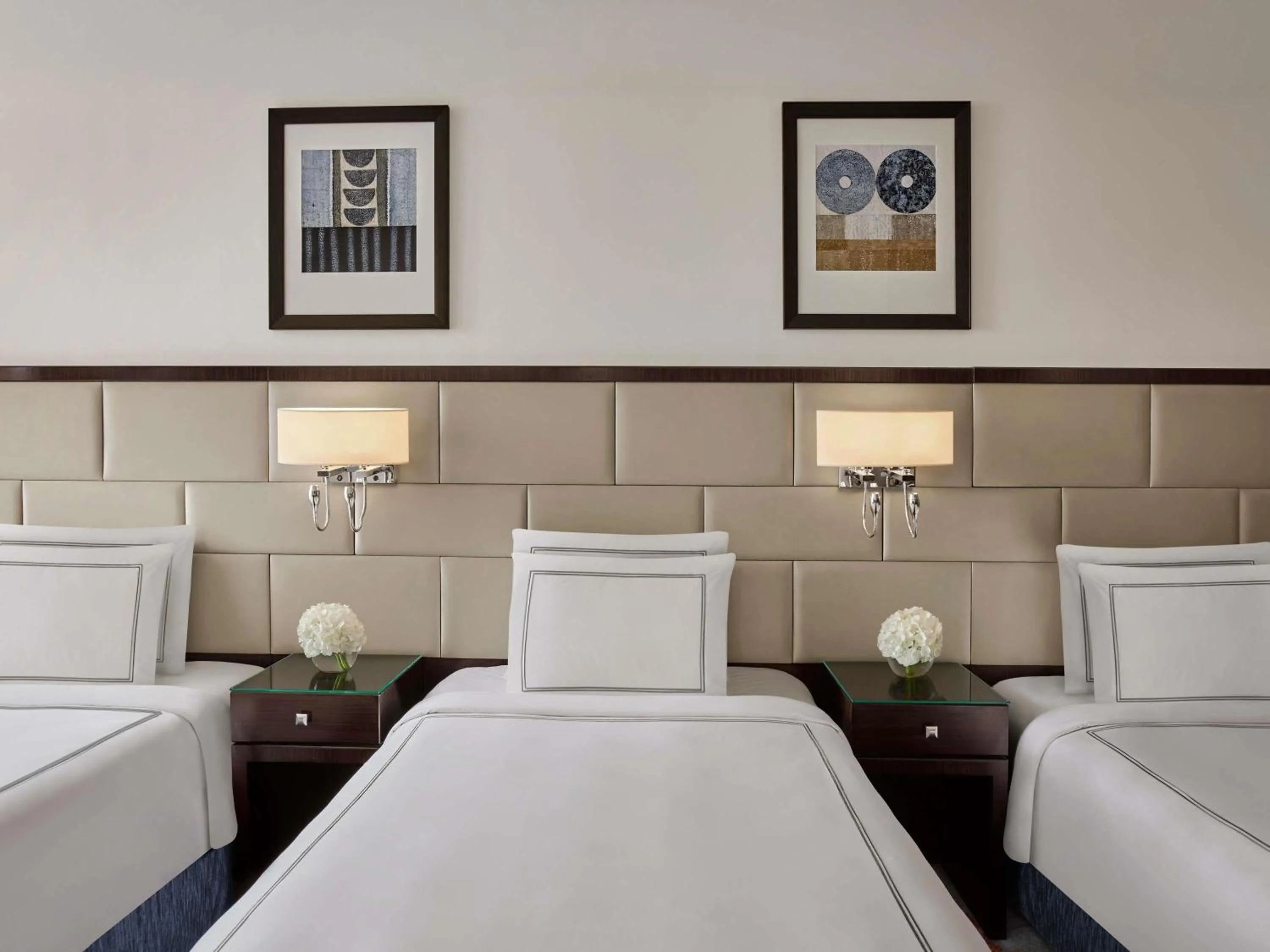 Bedroom, Bed in Swissotel Makkah