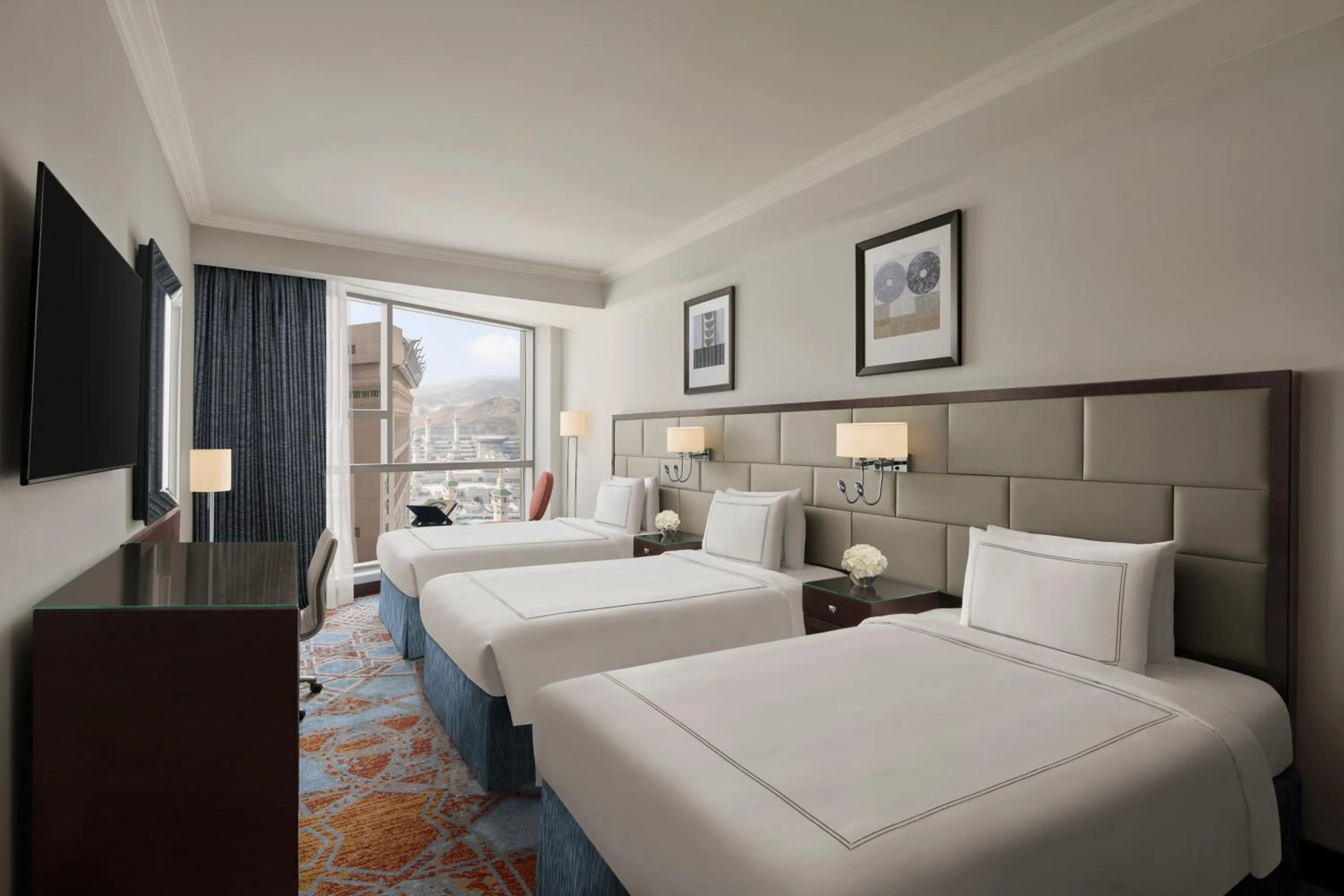 Bed in Swissotel Makkah