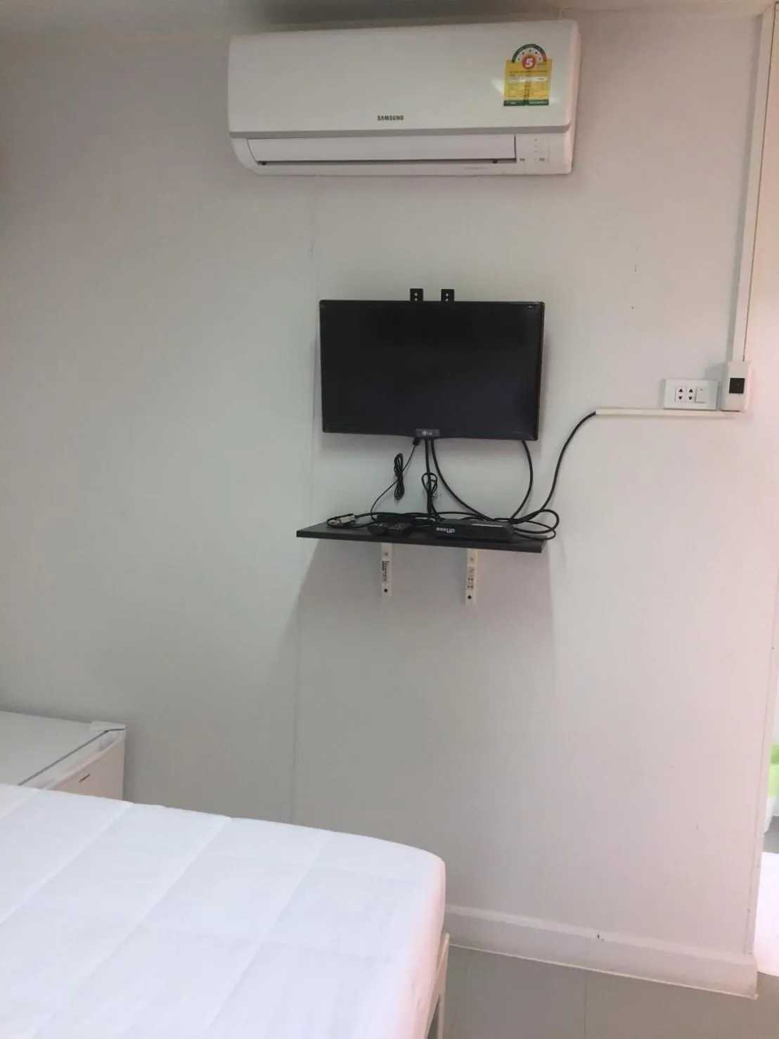 Bed in MiniResort Chanthaburi