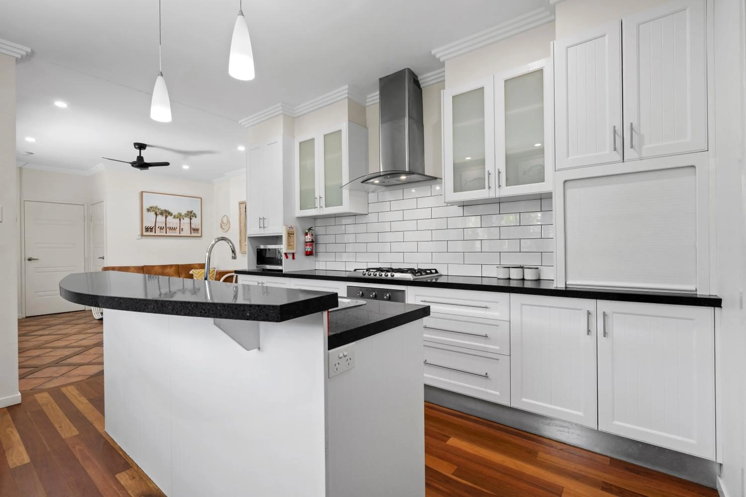 Kitchen or kitchenette in Azur Byron Bay