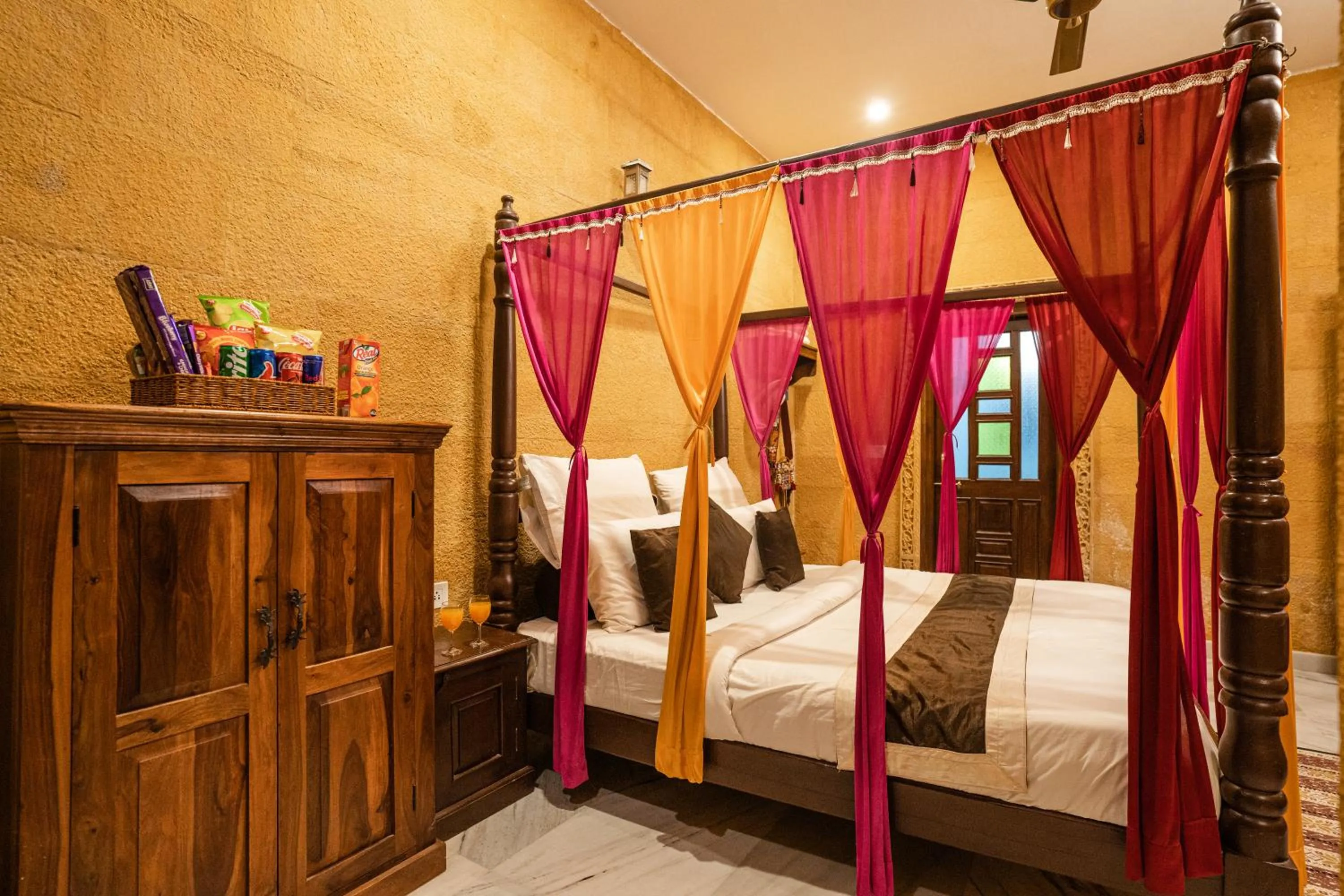 Bed in Hotel Royal Villa Jaisalmer