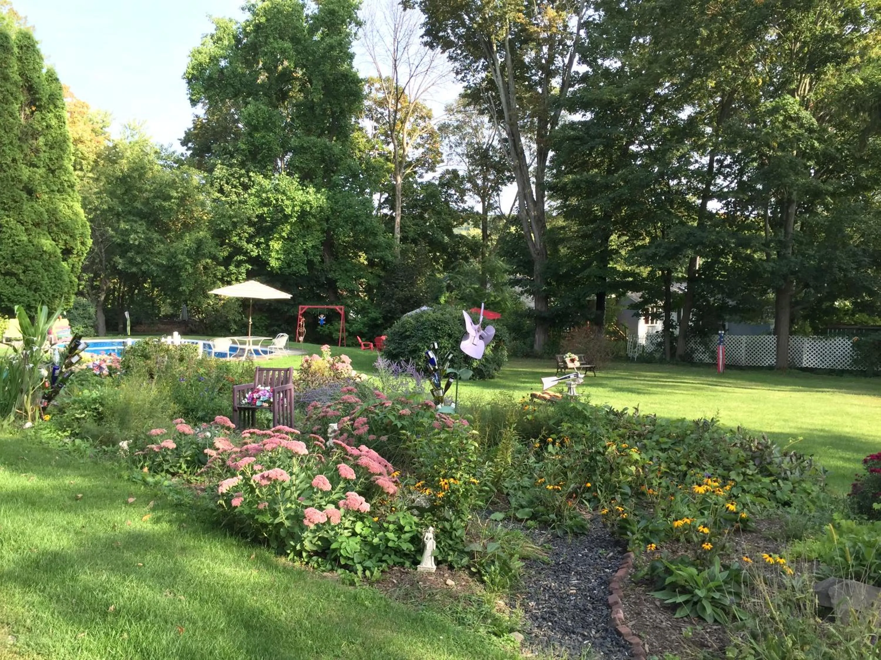 Property building in 18 Vine Inn & Carriage House