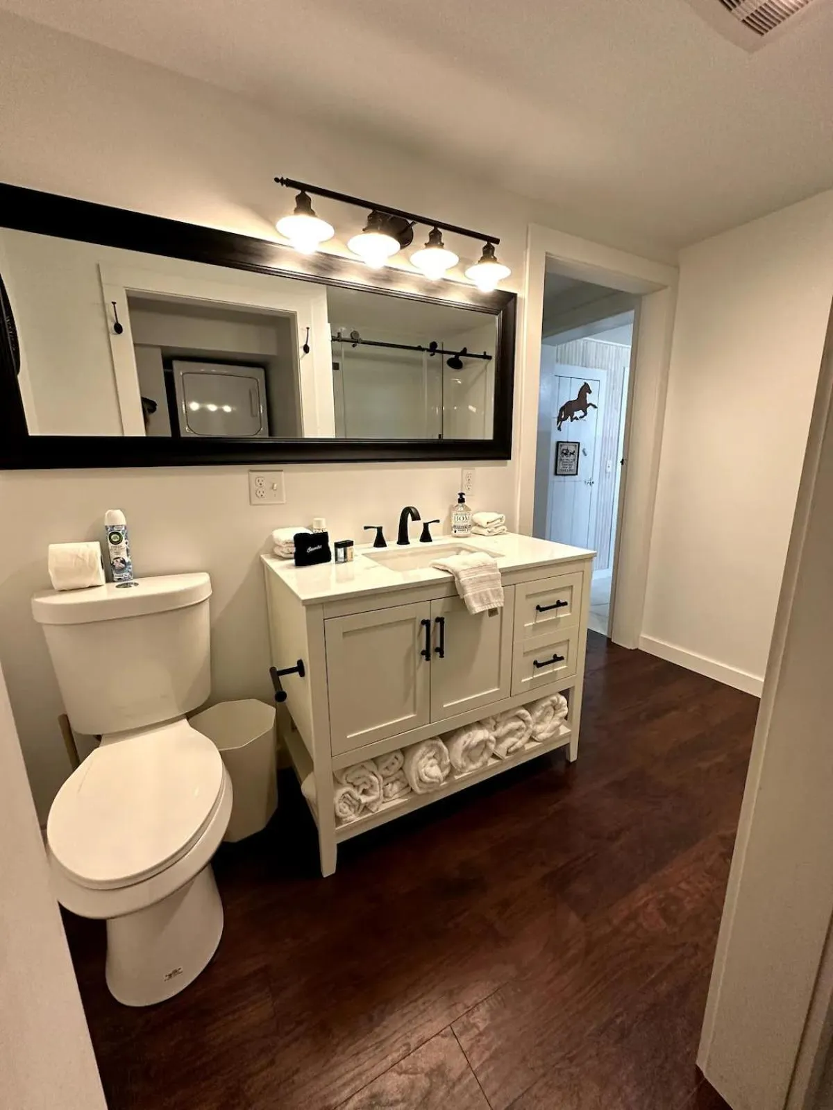 18 Vine Inn & Carriage House