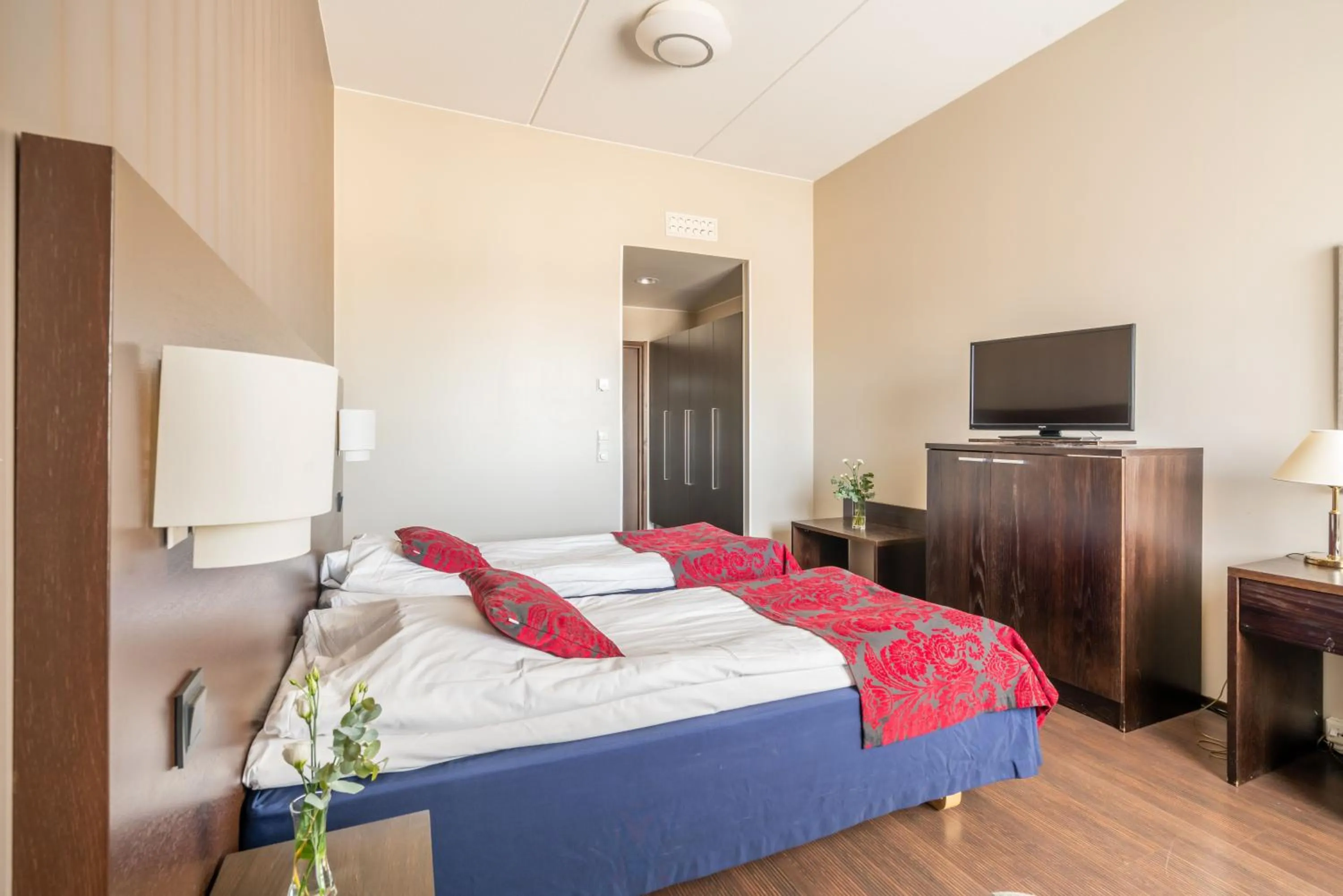 Bed in Hotelli Raahen Hovi